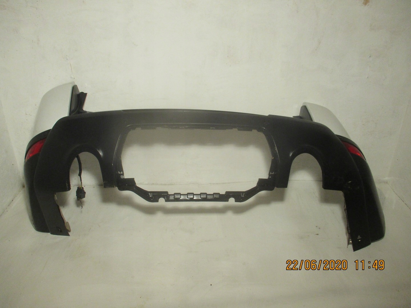 Stoßstange heck RANGE ROVER SPORT 4X PDC 14R