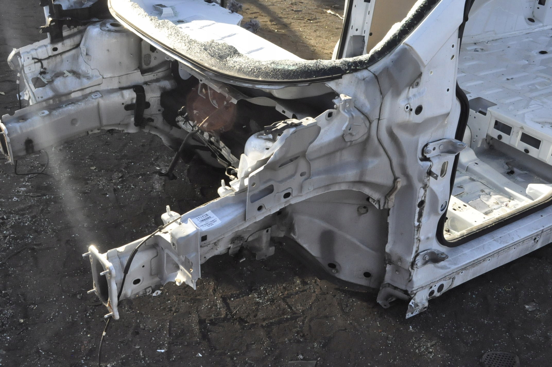 TRANSIT CONNECT II ЧЕТВЕРТИНА ЛОНЖЕРОН ЛІВА ПЕРЕД