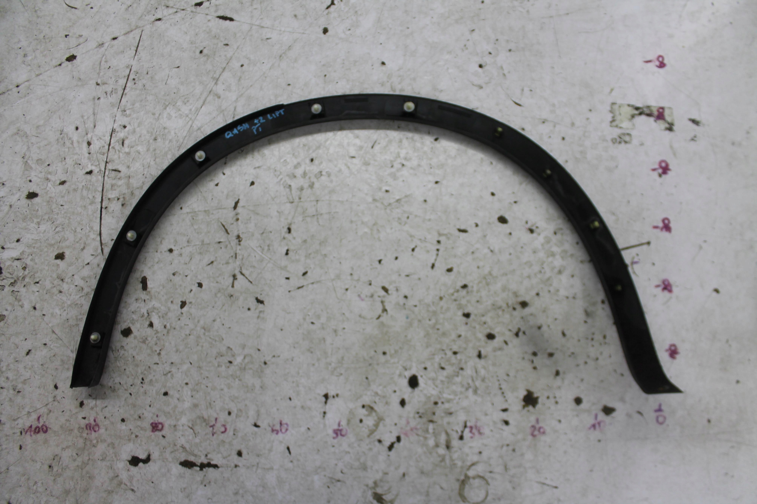 LISTWA NAKŁADKA BŁOTNIKA PRAWY TYŁ QASHQAI+2 J10 LIFT 09-13 Producent części Nissan OE