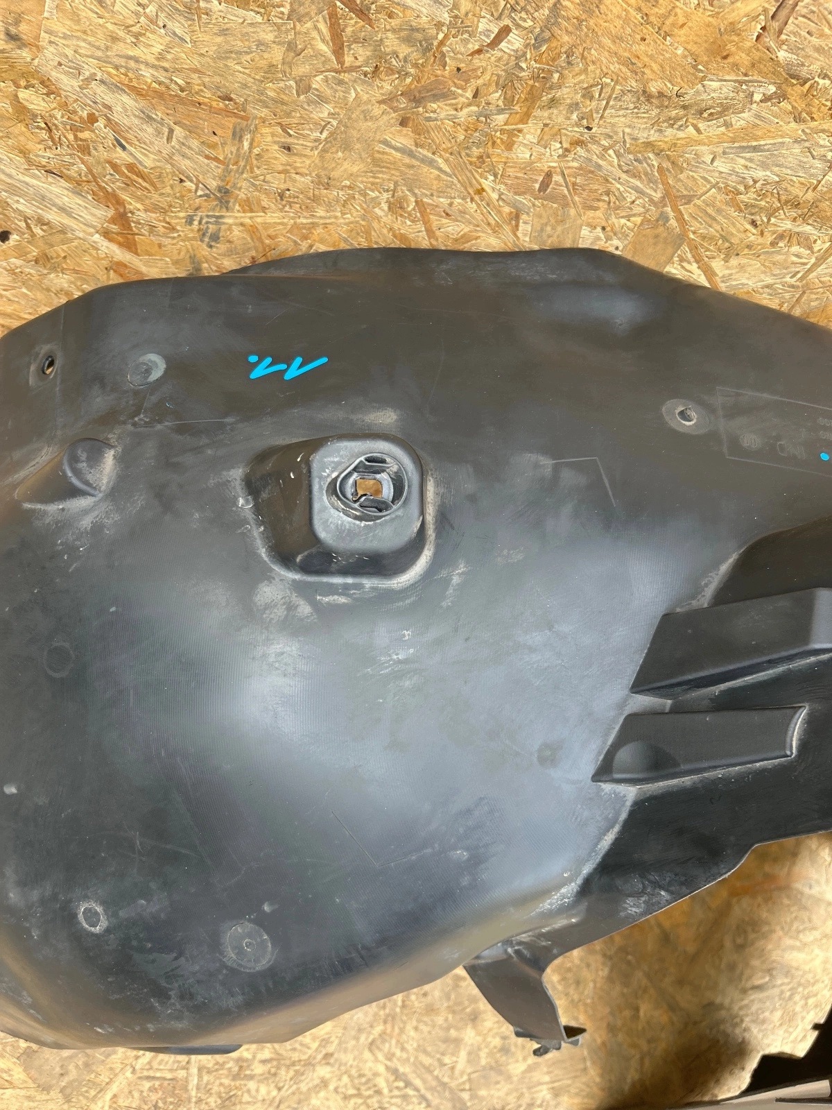 mudguard left front Peugeot Partner IV Berlingo IV Combo E