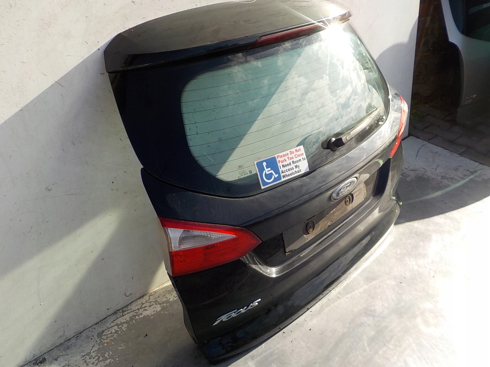 718 FORD FOCUS III MK3 KOMBI boot door rear