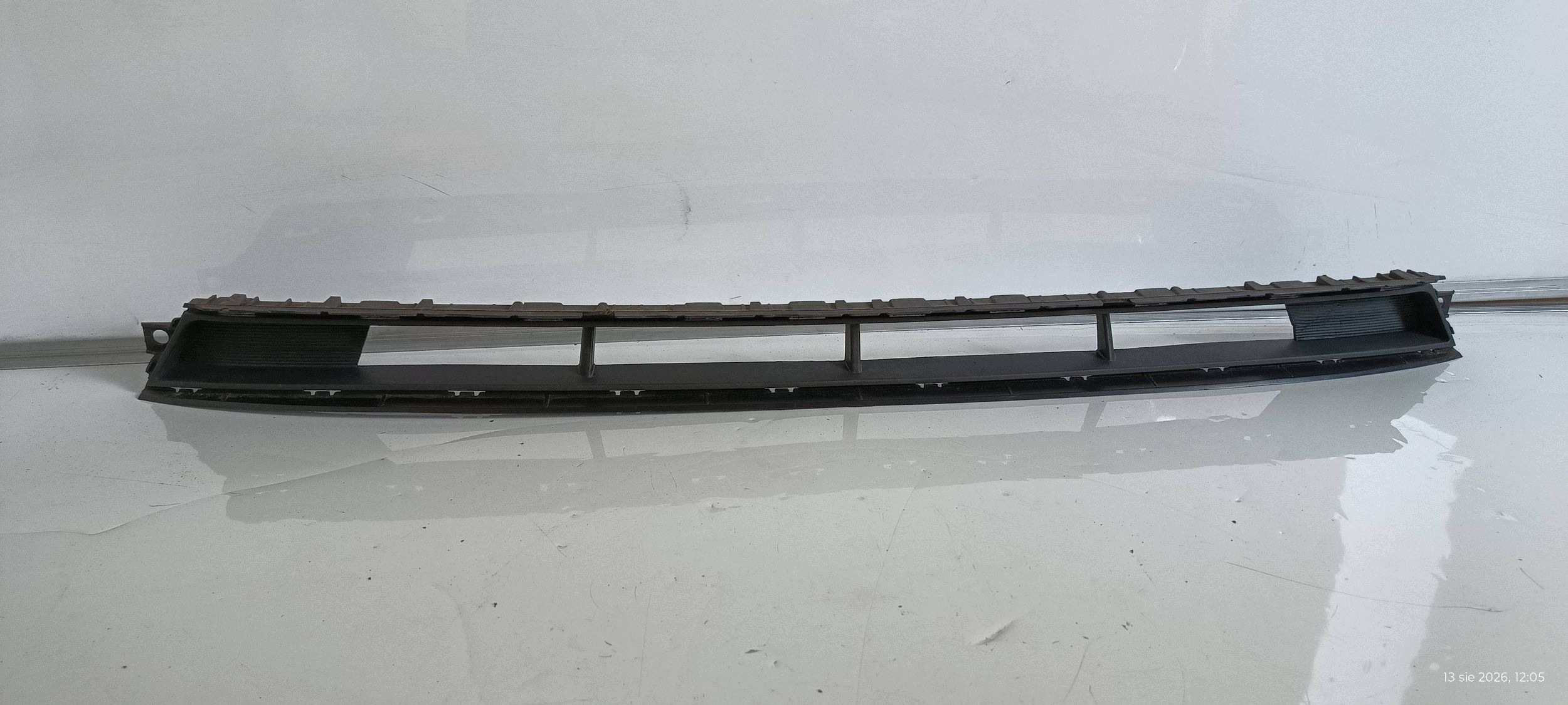 HYUNDAI I30 III grid central of a bumper front 86561-G4AA0 2017