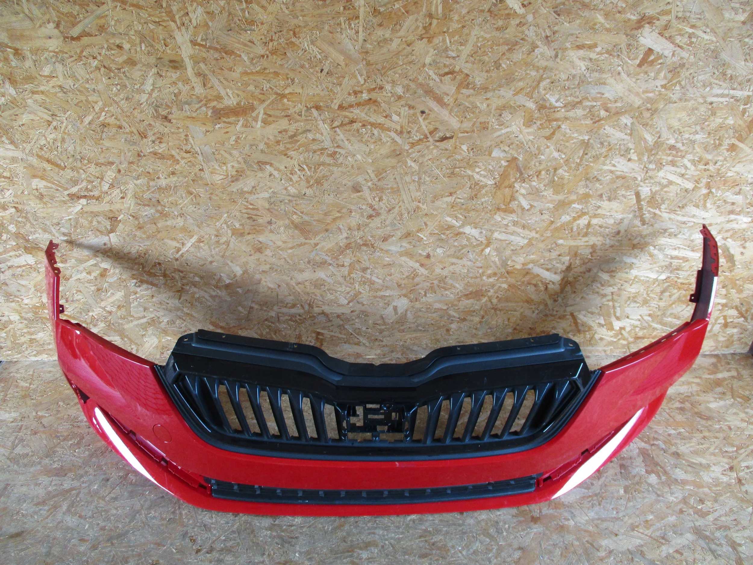 bumper front front SKODA SCALA 657