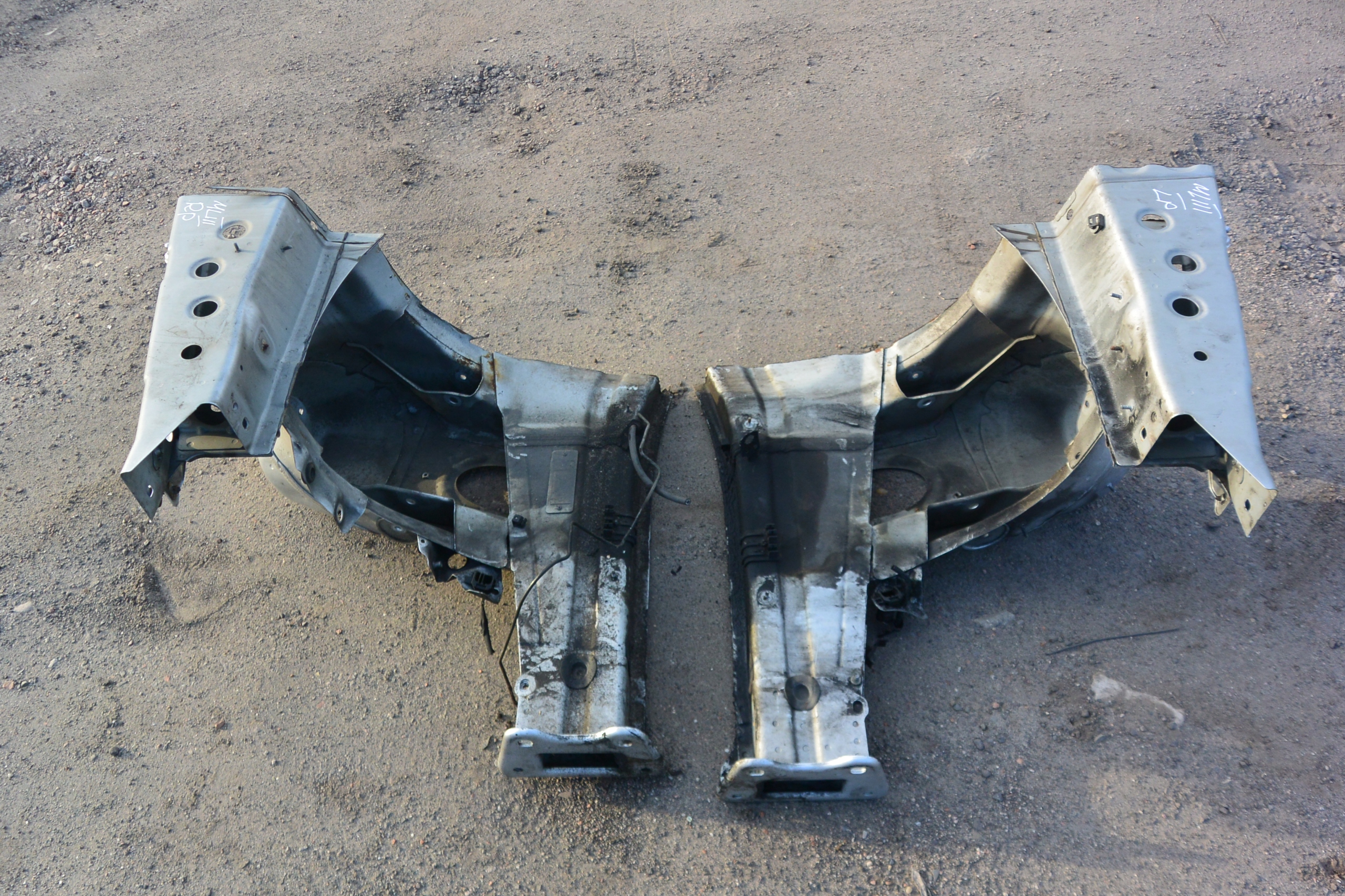 ЛОНЖЕРОН ПРАВА ЛІВА MERCEDES ML W164 755