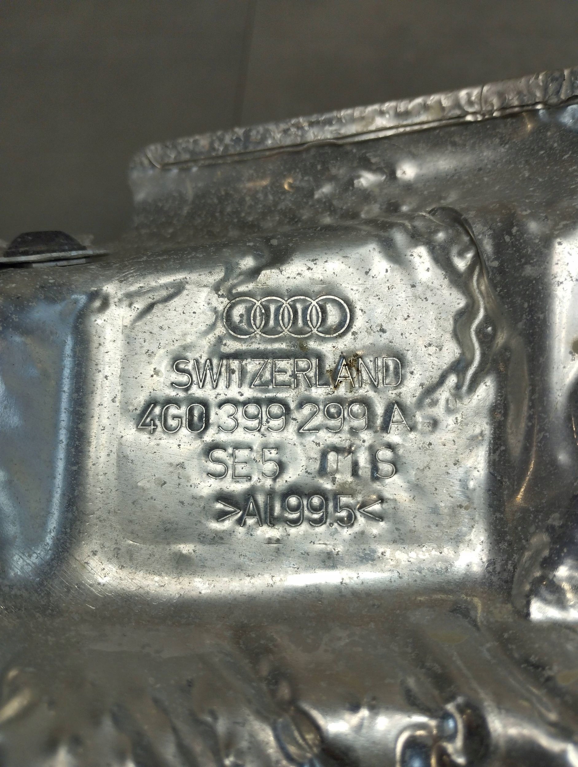 Audi A7 4G 2016 cover TERMICZNA 4G0399299A