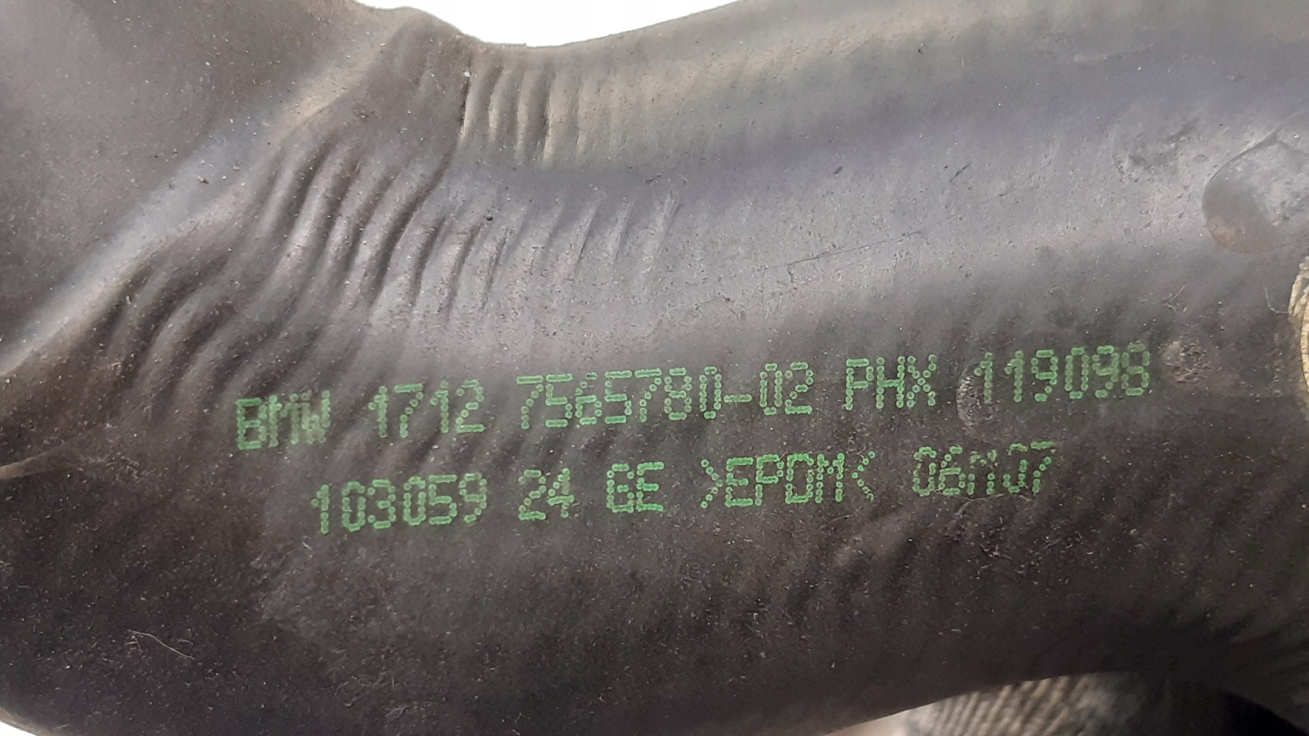 vedení vody 7565780 BMW E61 LIFT