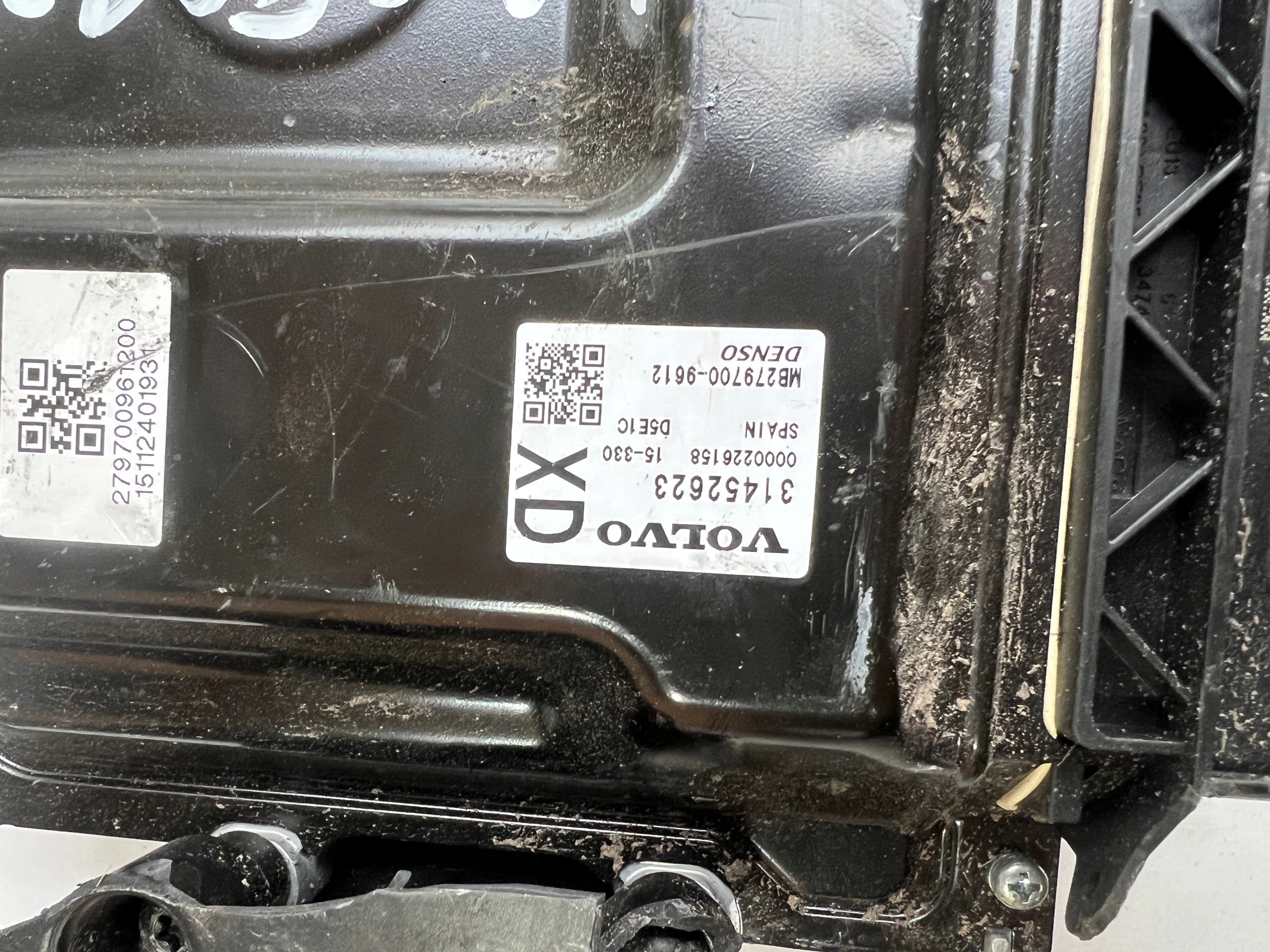 VOLVO V40 2.0D 31452623 MB279700-9612 Computer ECU