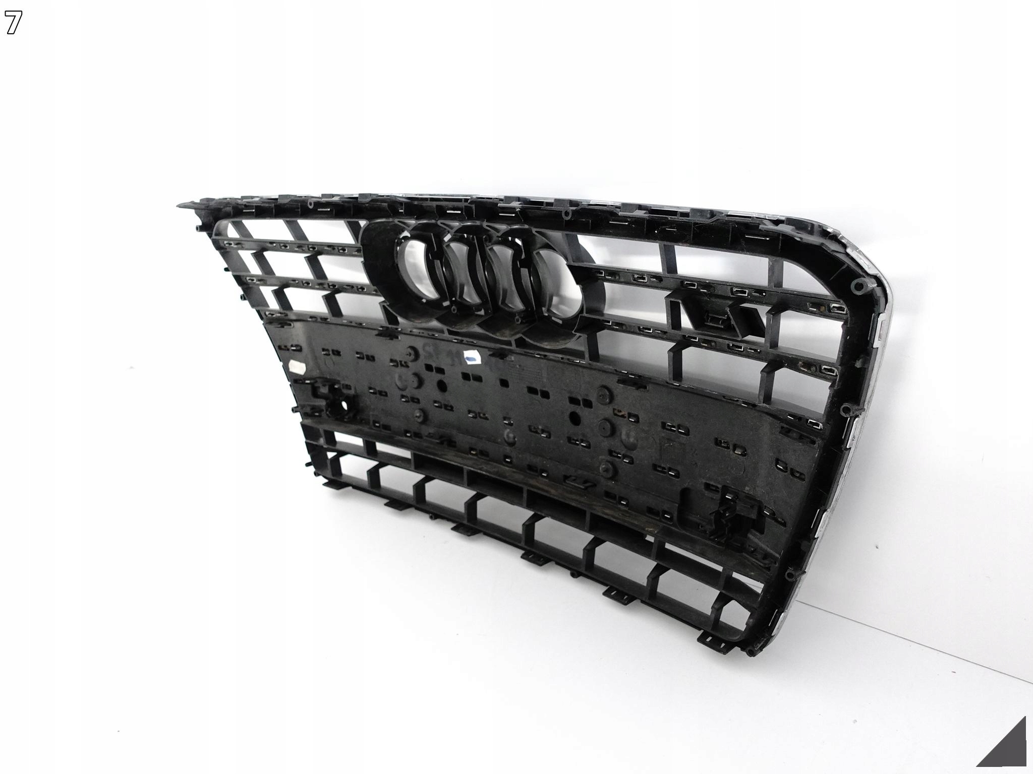 AUDI S7 4G8 C7 10-14 PRZED LIFTEM ZDERZAK GRILL ATRAPA CHROM PRZÓD Strona zabudowy przód