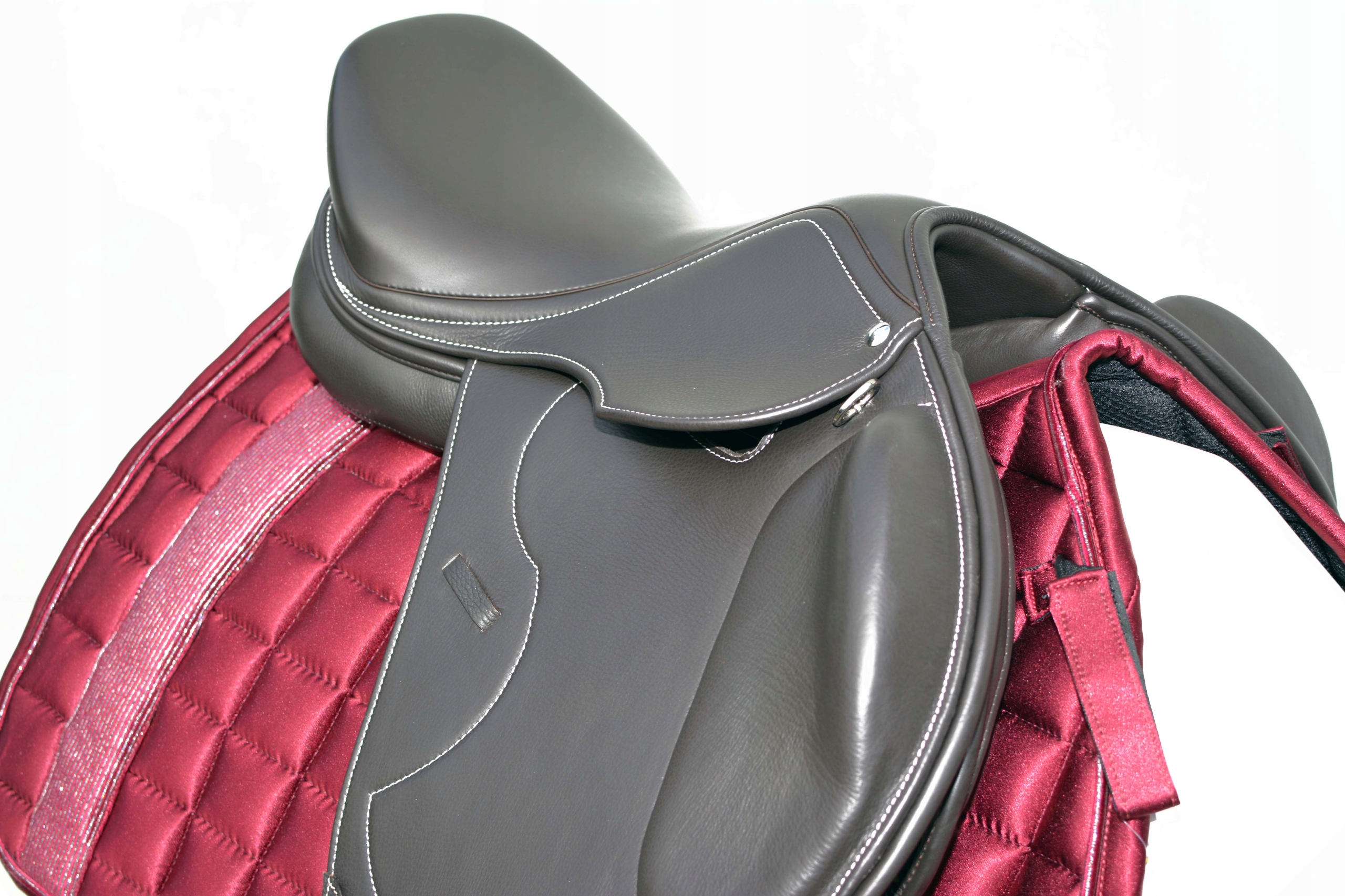 Siodło Skokowe Z Wymienym Łękiem 17C