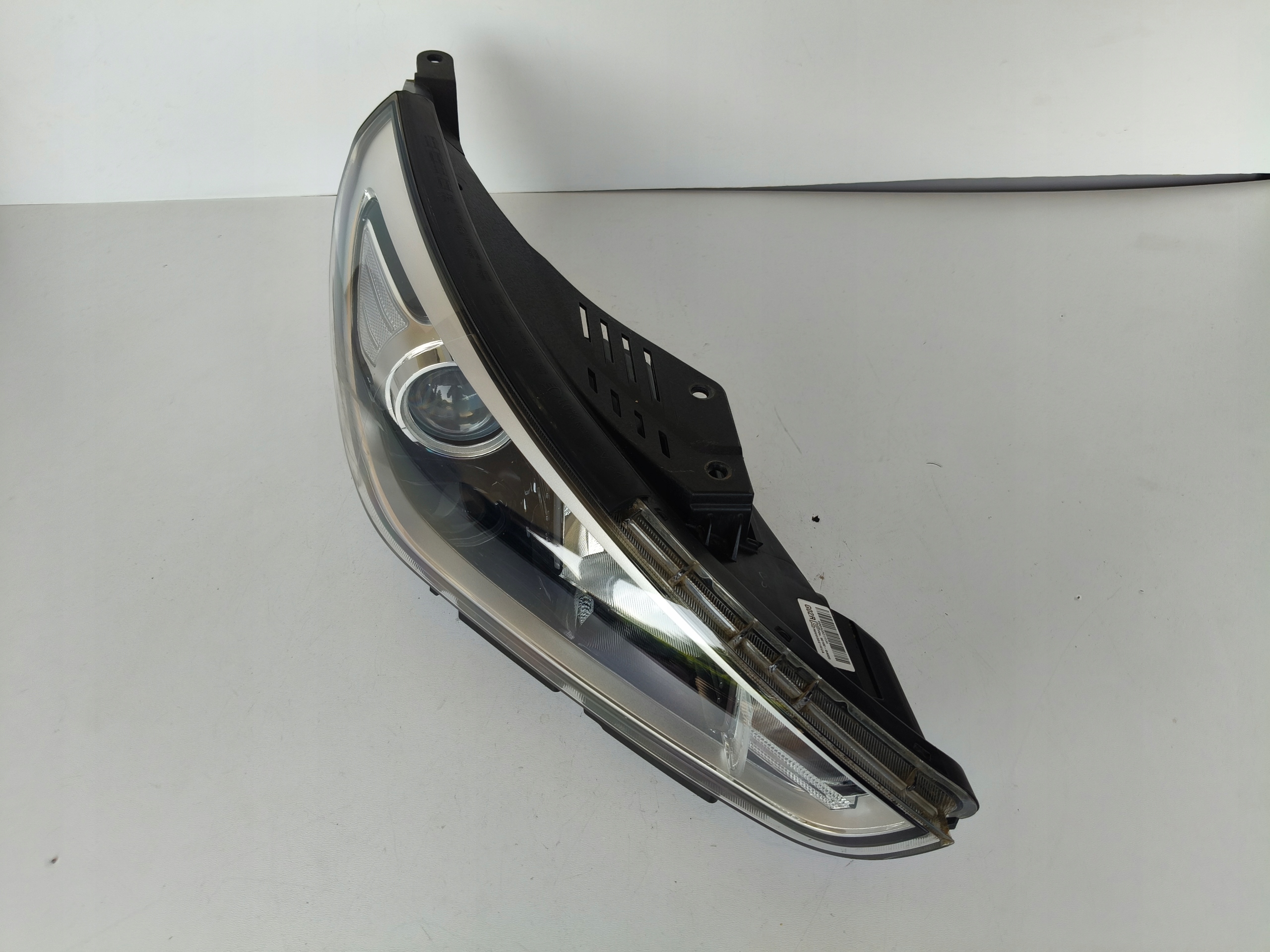light right REFLEKTOR HYUNDAI I30 III 17