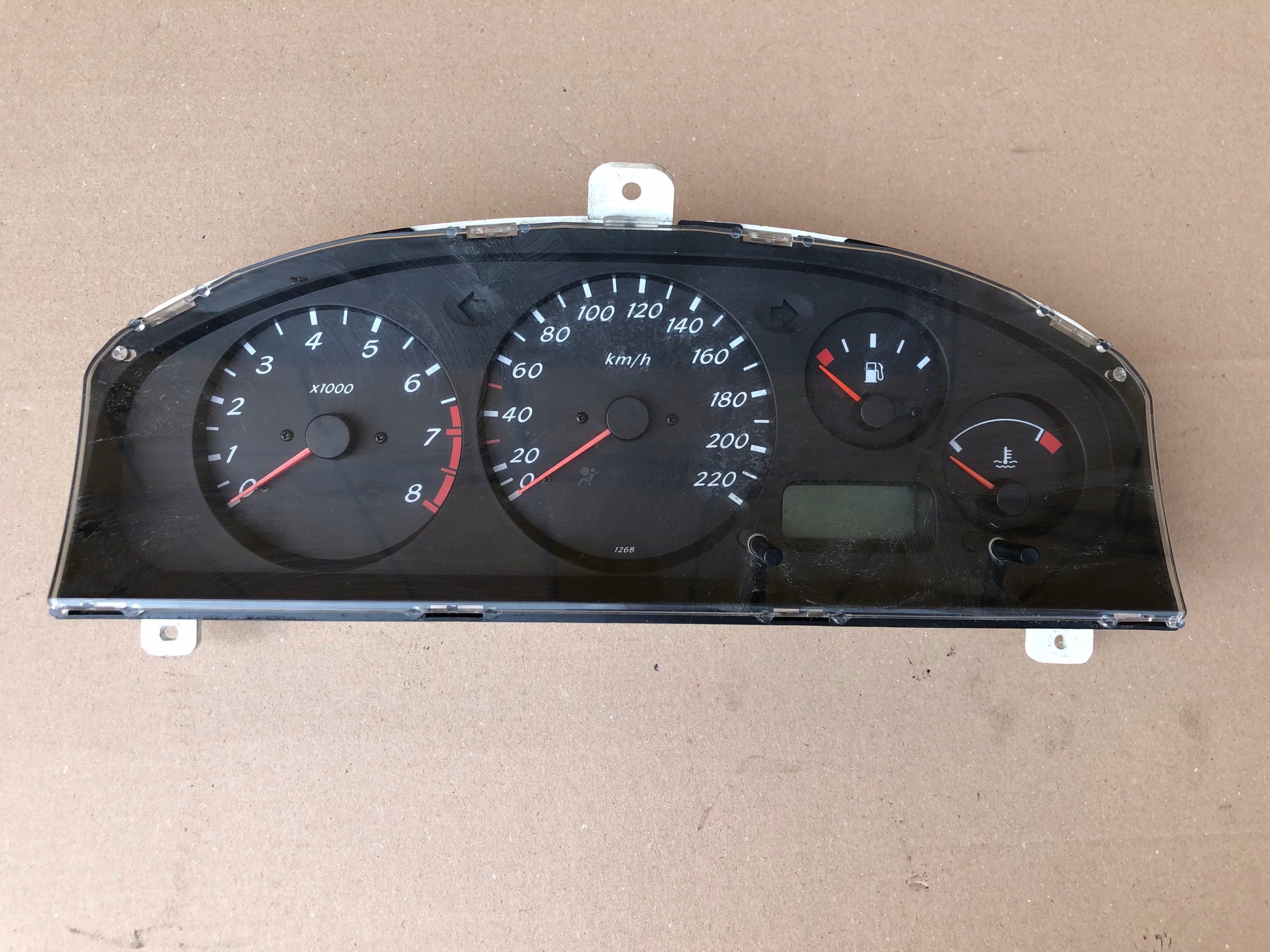 Встречные часы NISSAN ALMERA N16 2000-2003