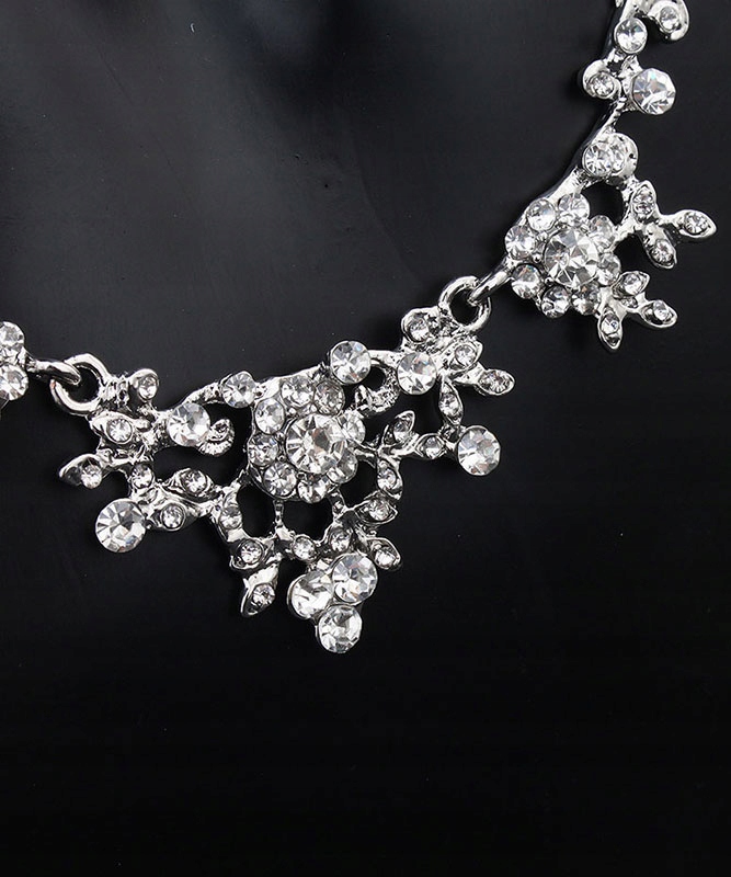 NASZYJNIK KOLCZYKI CRYSTAL KOMPLET Rodzaj zapięcia sztyft