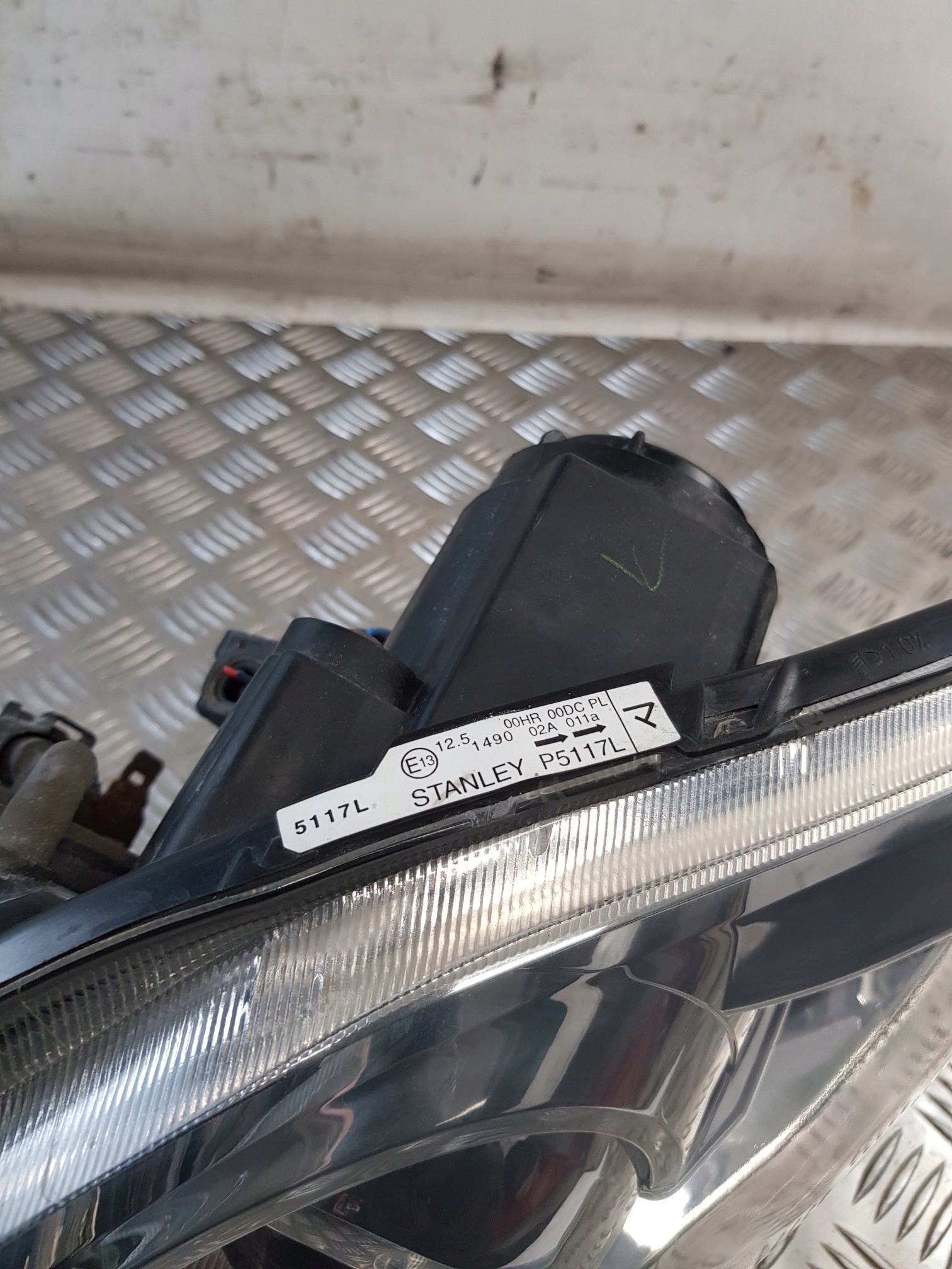 light left front P5117L MAZDA 5 06R- EUROPA