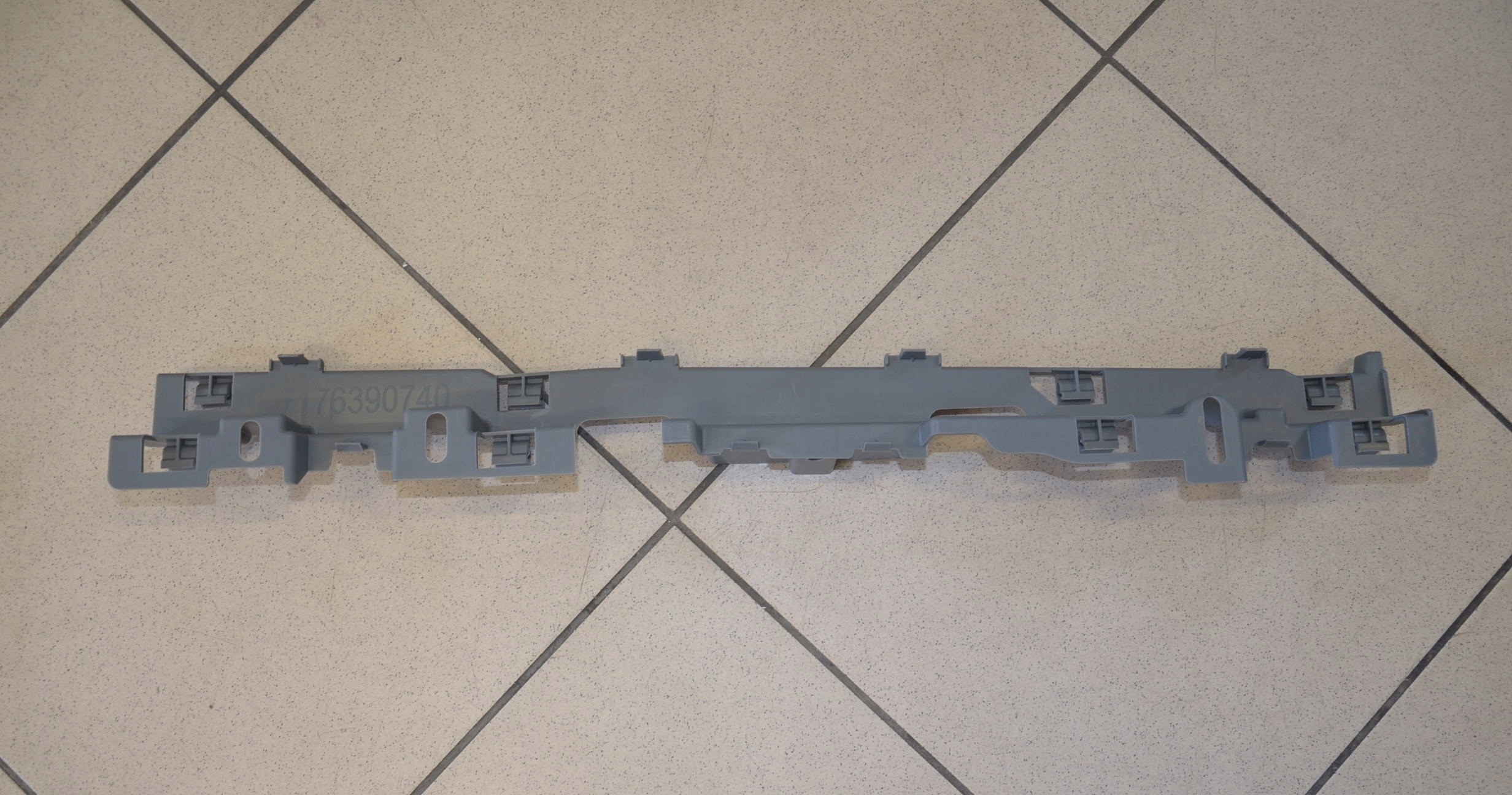 68313576AD - Корыто проводки правая верхняя передняя Wrangler JL