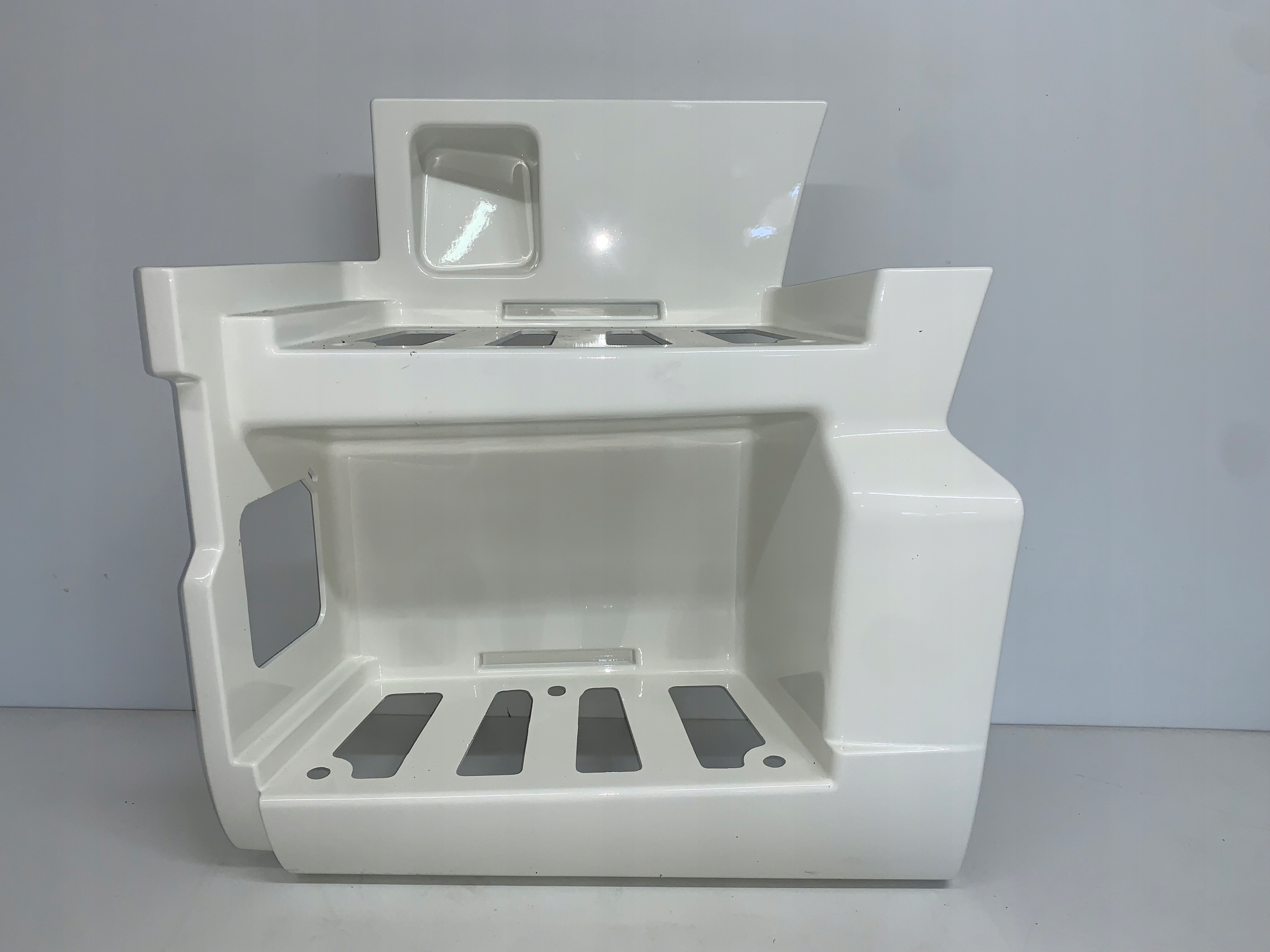 DOLNY STOPIEŃ MAN TGS TG3 TGS 3 STOPIENIEK