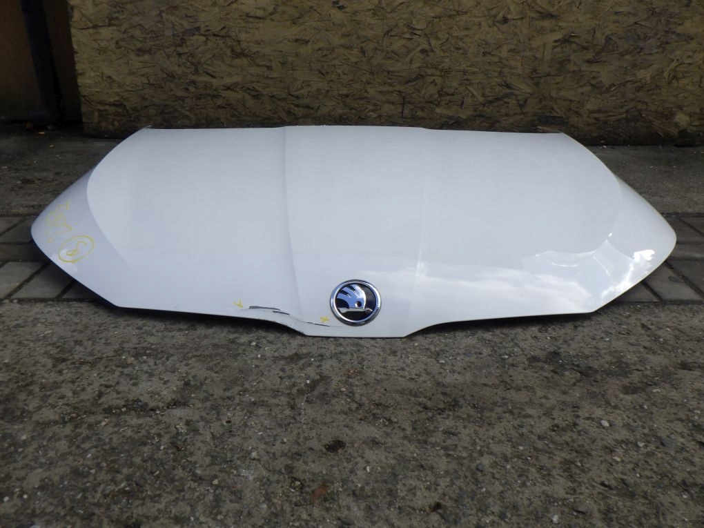 SKODA SCALA 19- motorhaube