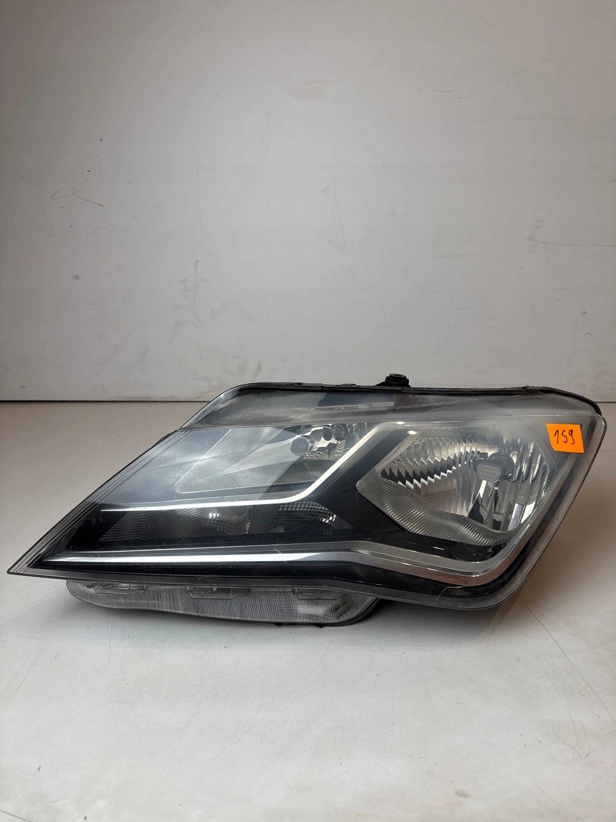 light front front left Seat Toledo IV UK Anglik