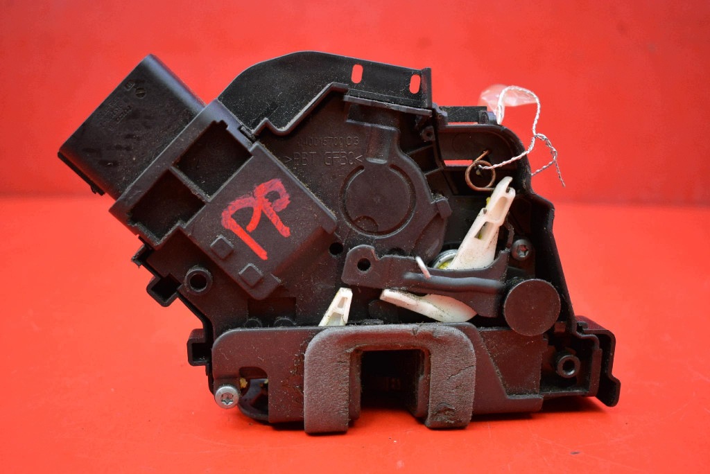 lock door right front front EU 6M2A-R21812-AC FORD GALAXY MK2 06-10