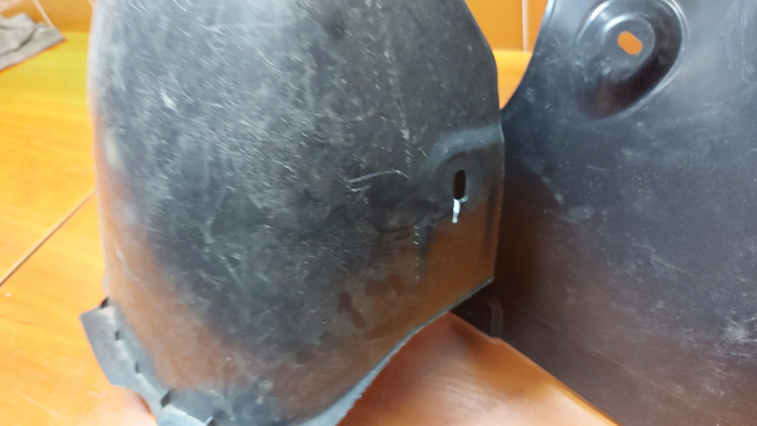 mudguard left front VW GOLF V JETTA KOMBI