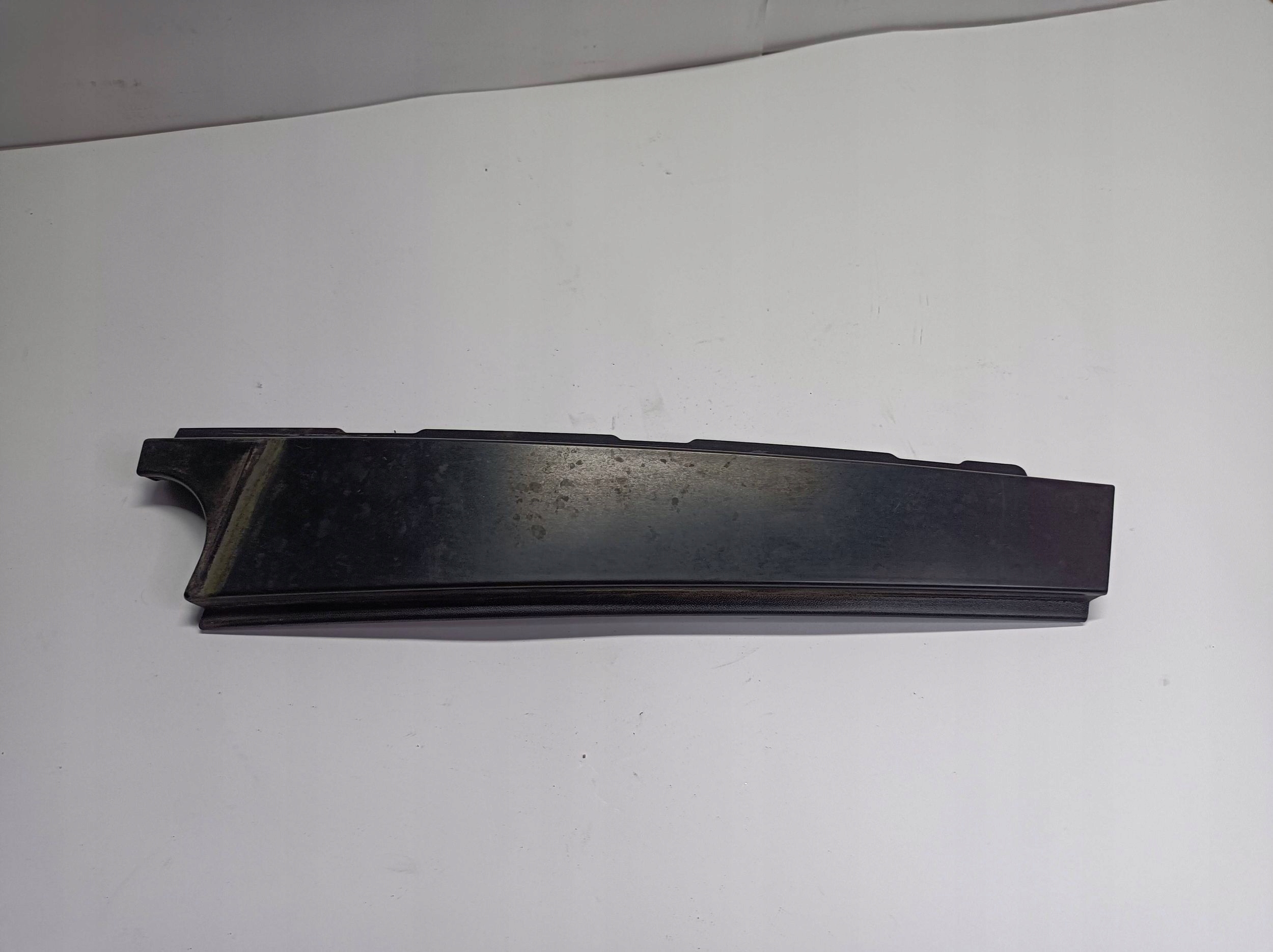 cover slupka B upper BMW 1 E81 E87/ MINI 13696112