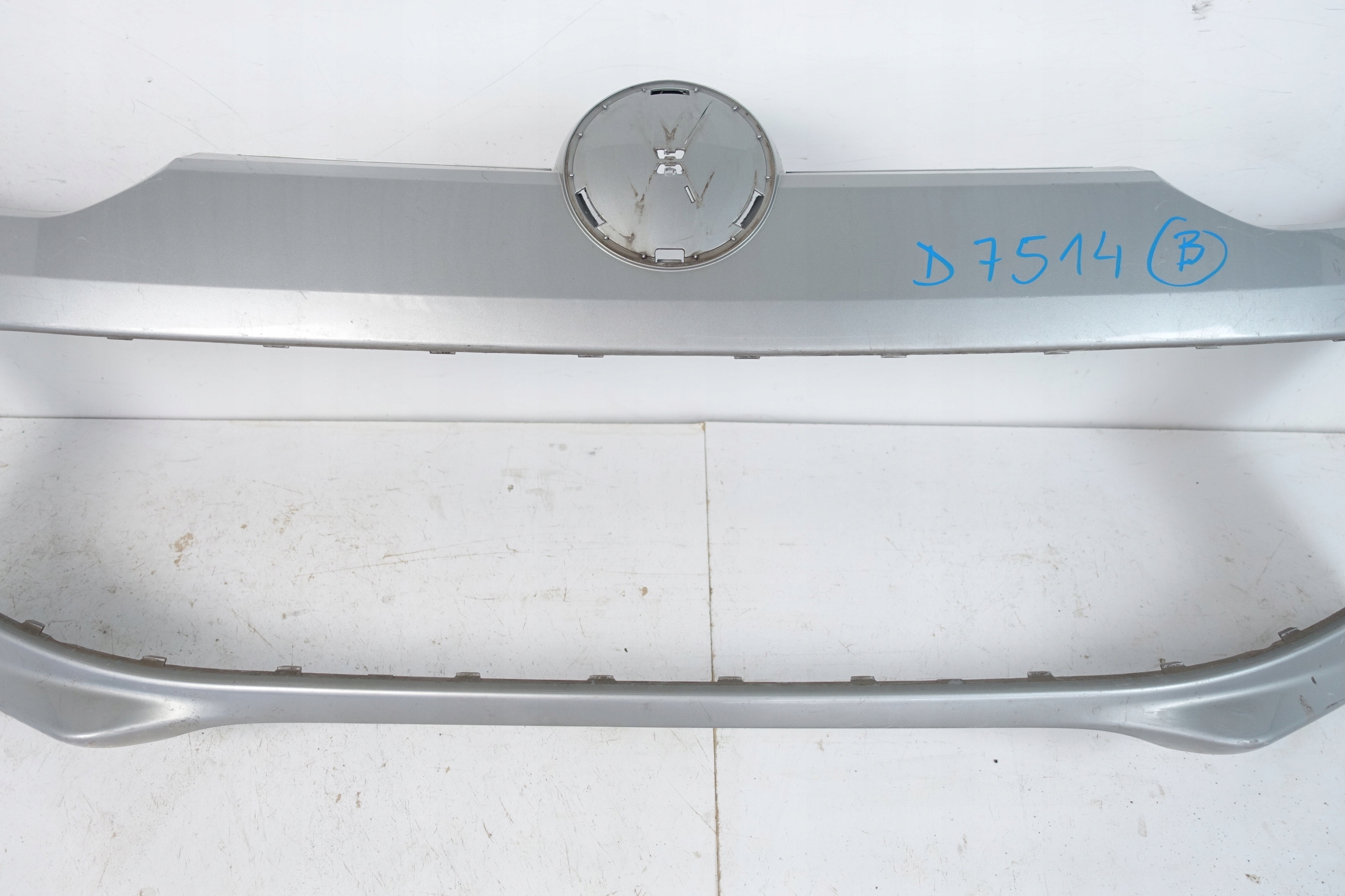VOLKSWAGEN VW UP 1S 2011-2016 bumper front front 1S0807221B
