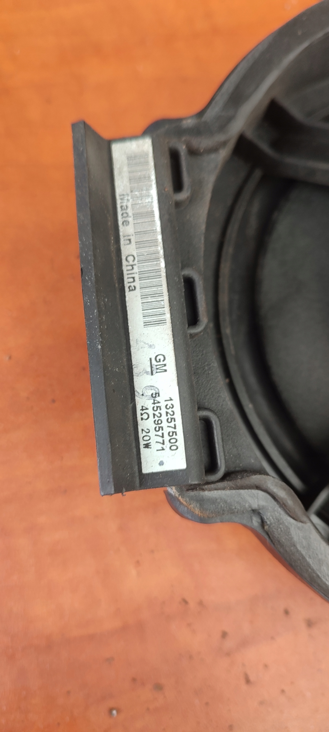 speaker front niskotonowy OPEL INSIGNIA A - original 13257500