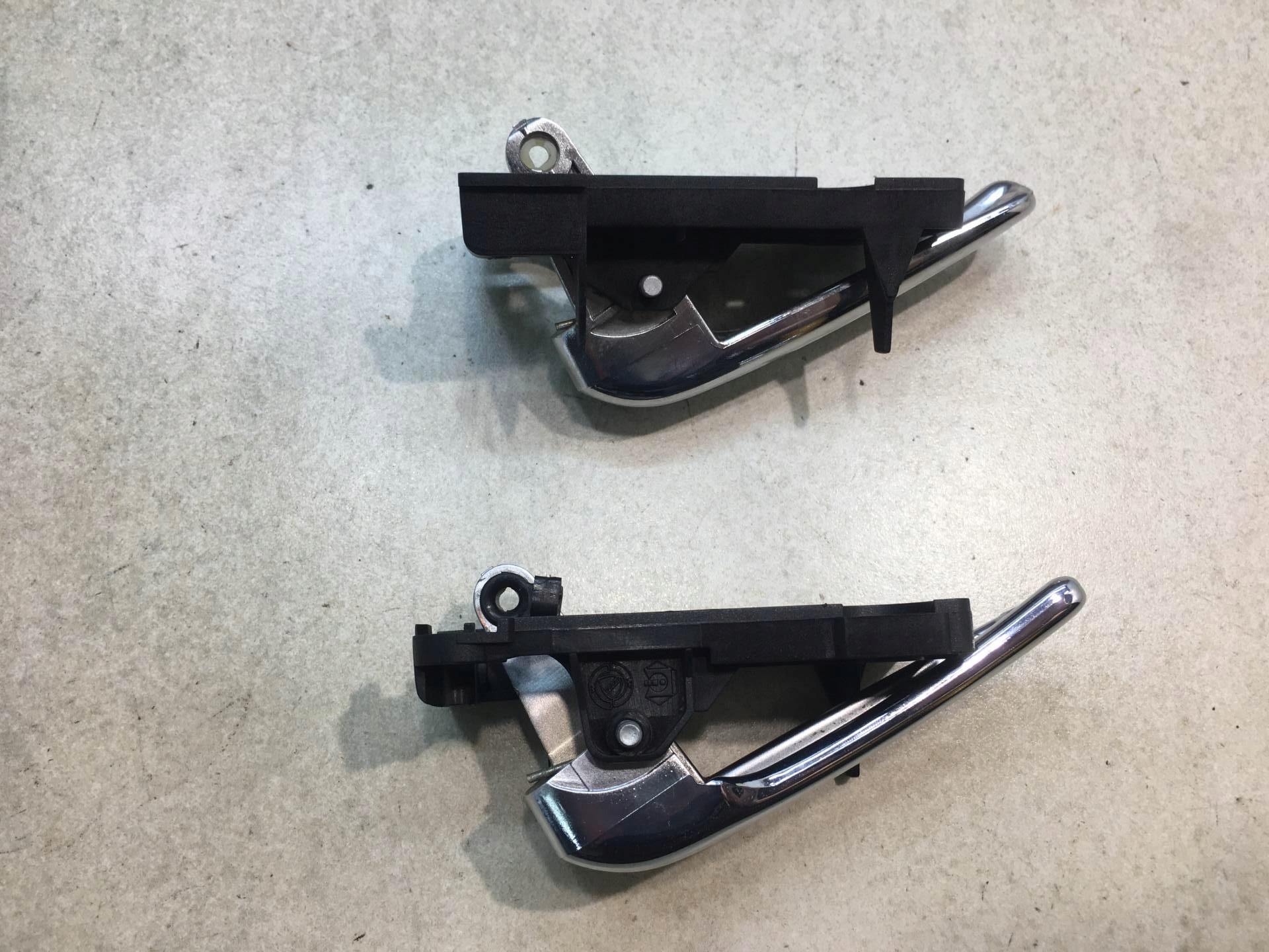 handle inner front KOMPLET ALFA 147 46736145
