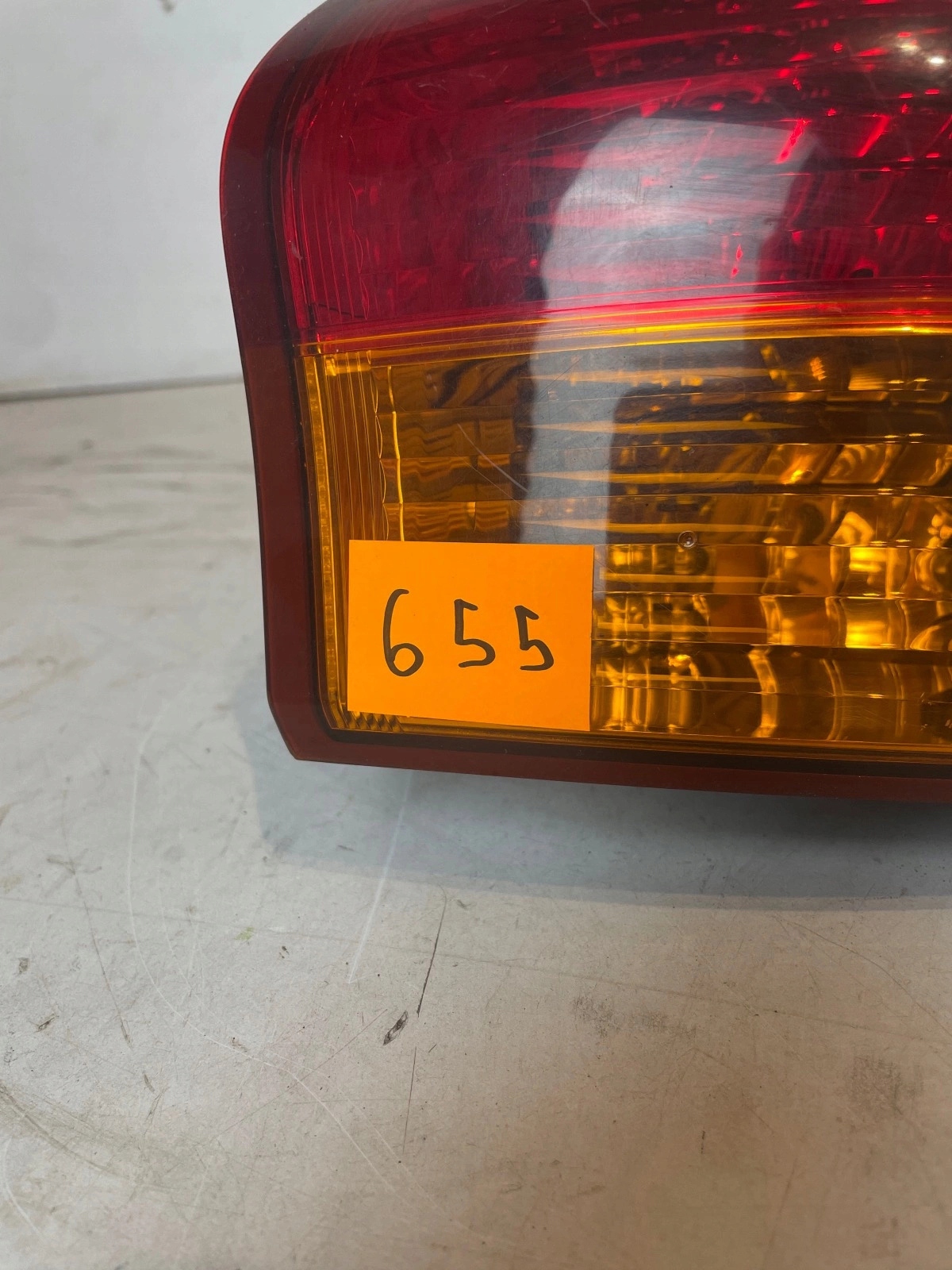 light rear part rear right Subaru Tribeca B9