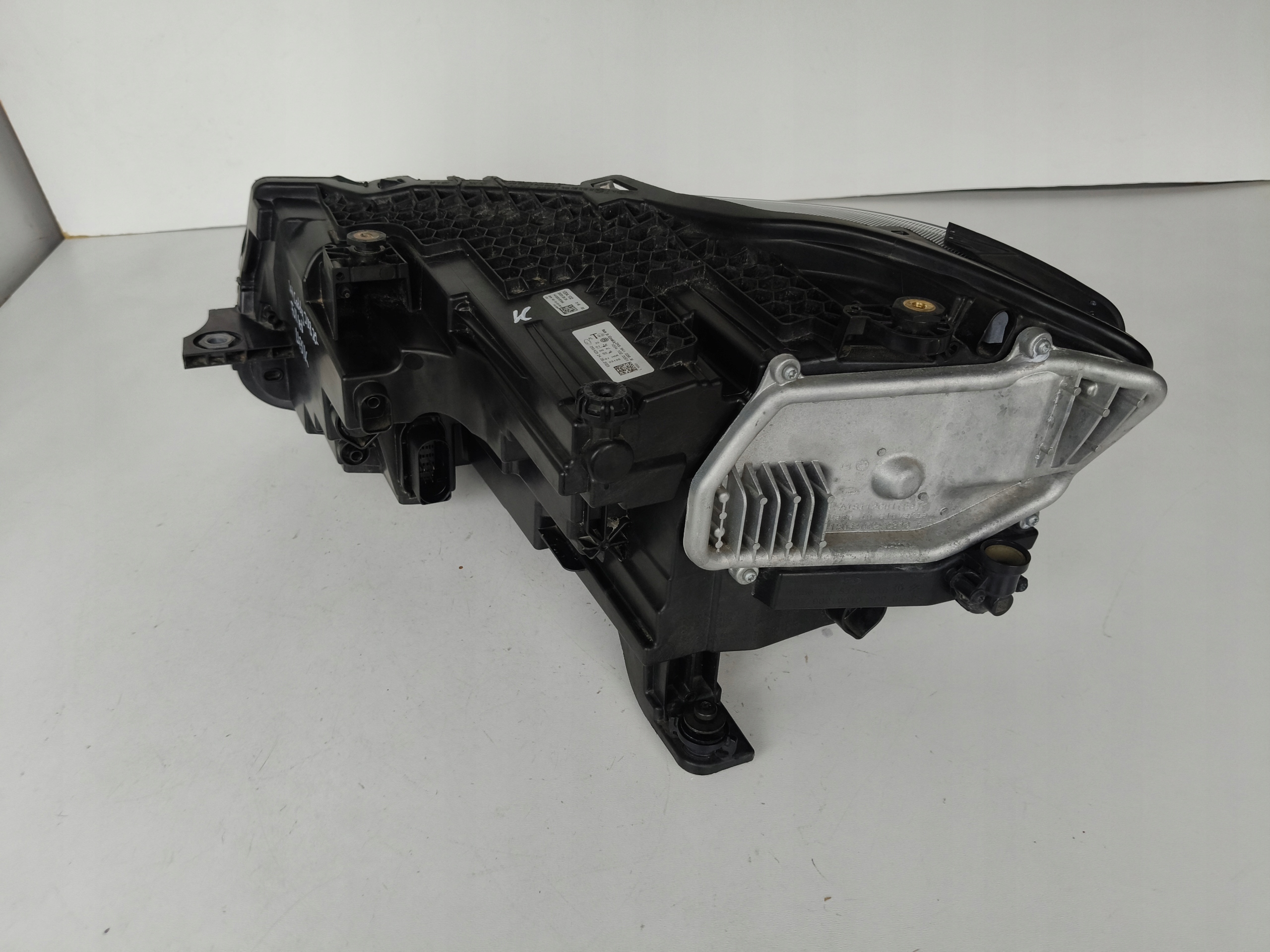 light right REFLEKTOR VW CADDY 2K 2K8 20- FULL LED