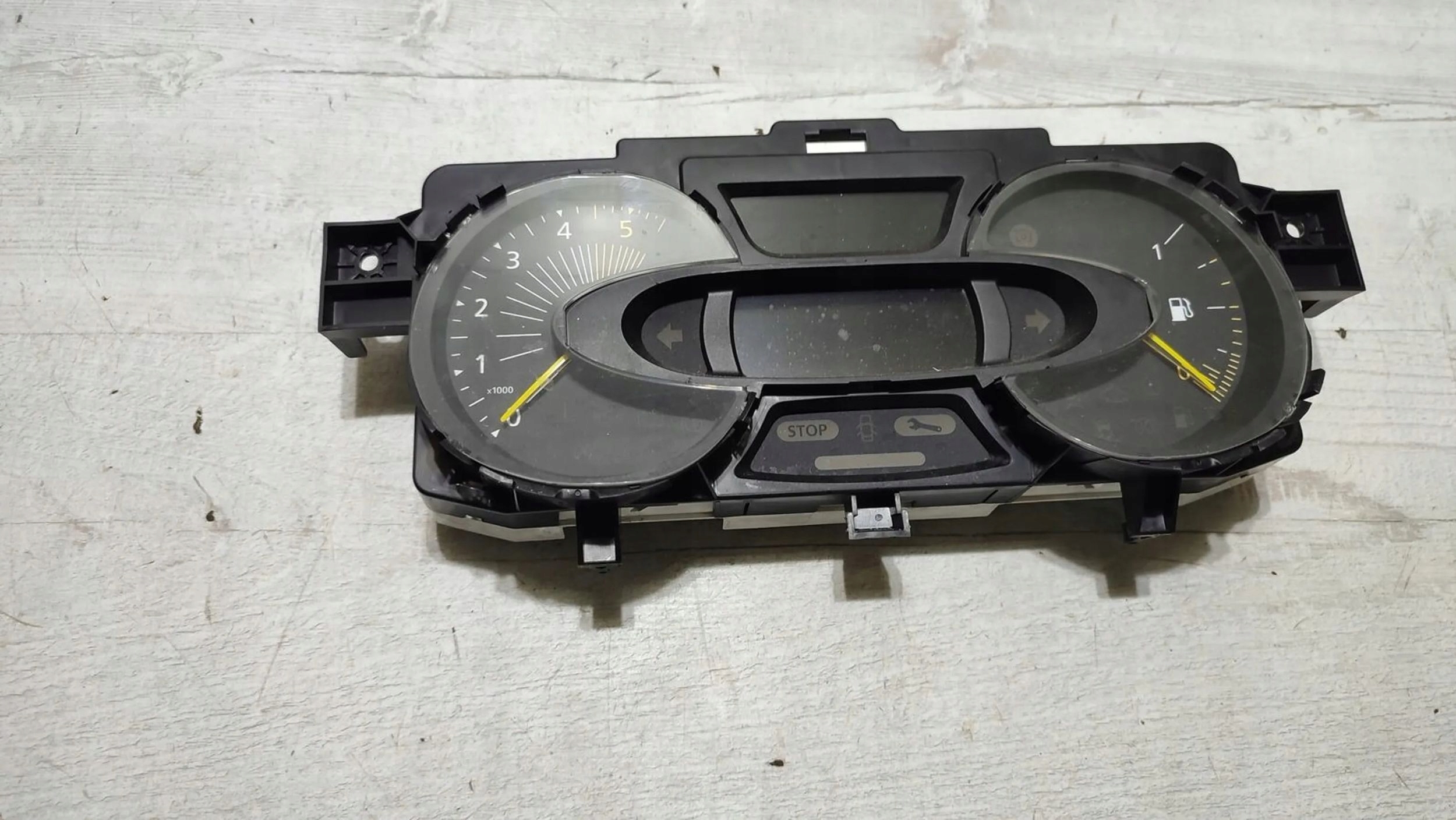 Renault Captur 2015 dials dials