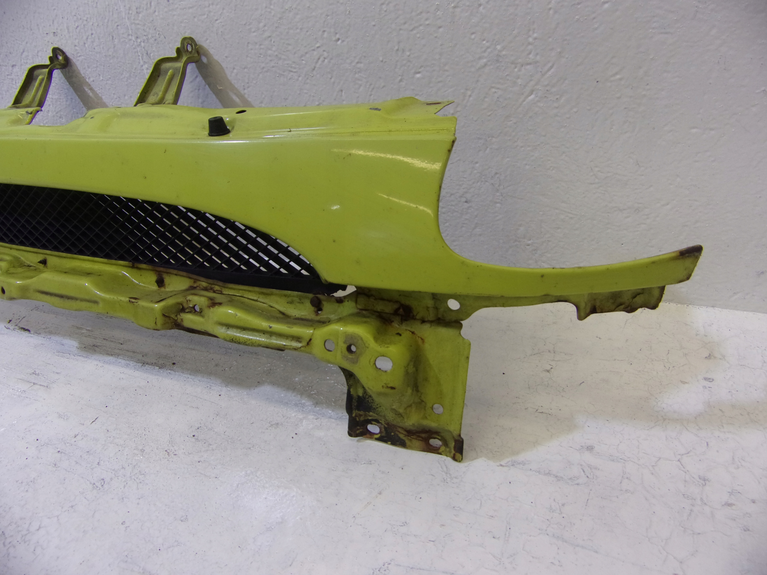 support panel for radiators upper pillar DAIHATSU SIRION