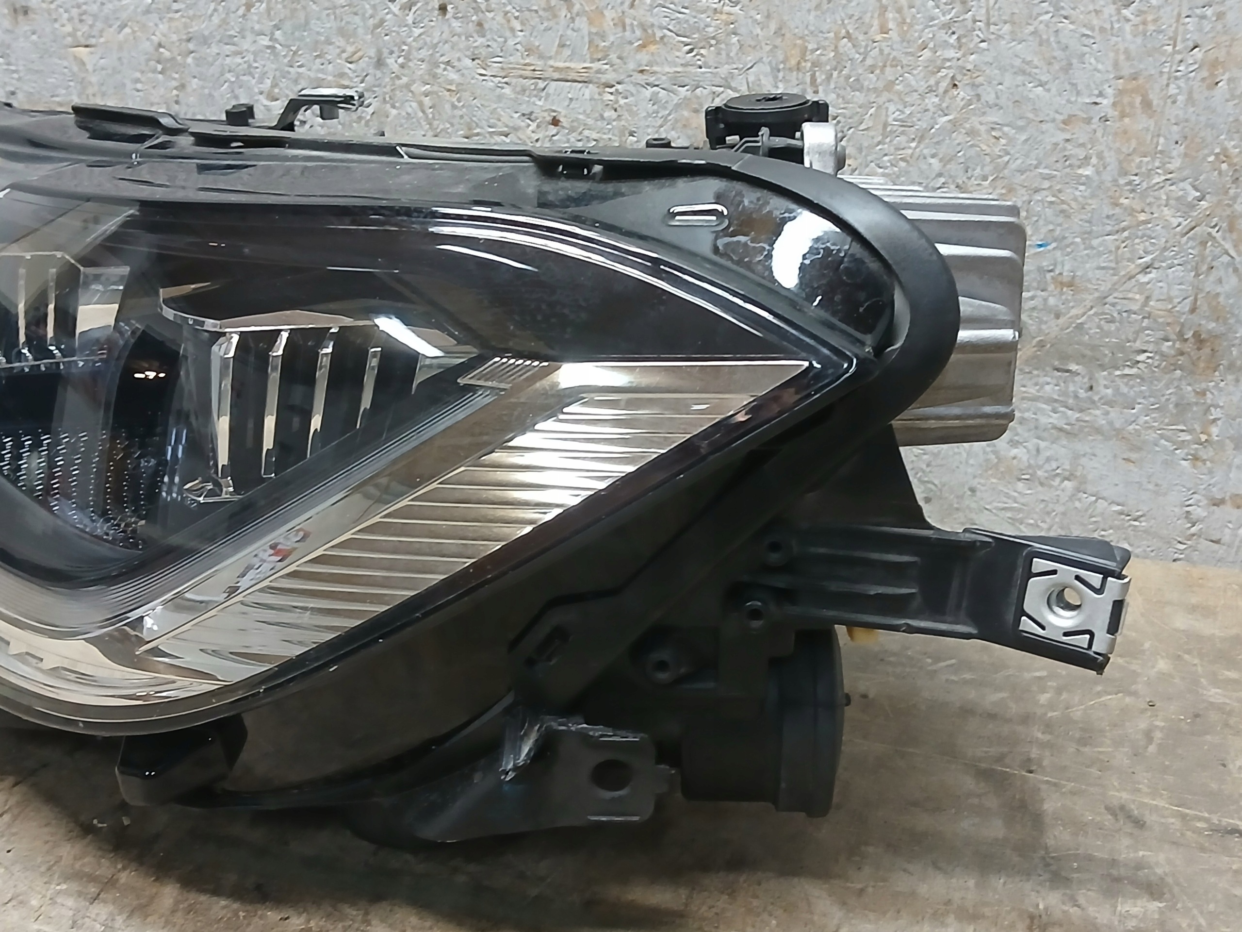 light front left VW T-CROSS T CROSS FULL LED 2GM941035B