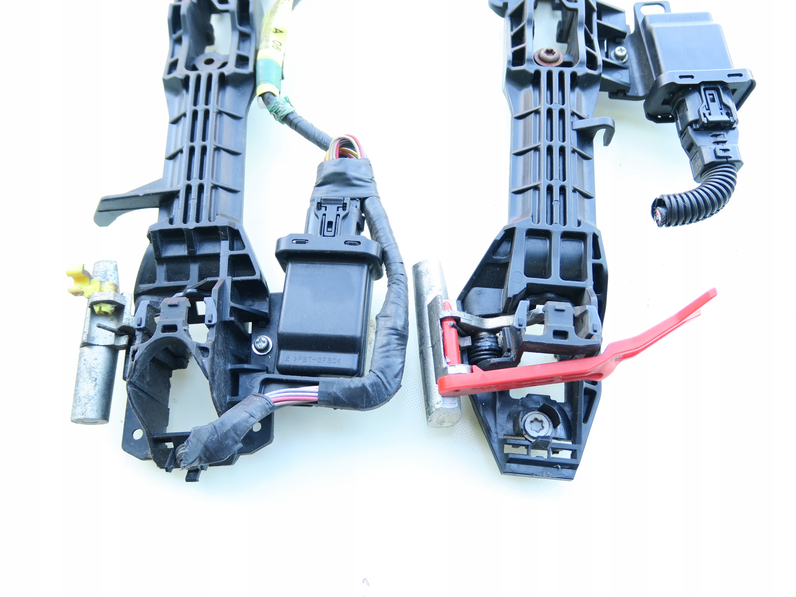 SLIZGI KLAMEK LEXUS LS 600H LS460 IV 07 Numer katalogowy oryginalu 8999133020 8999133010 48411010710