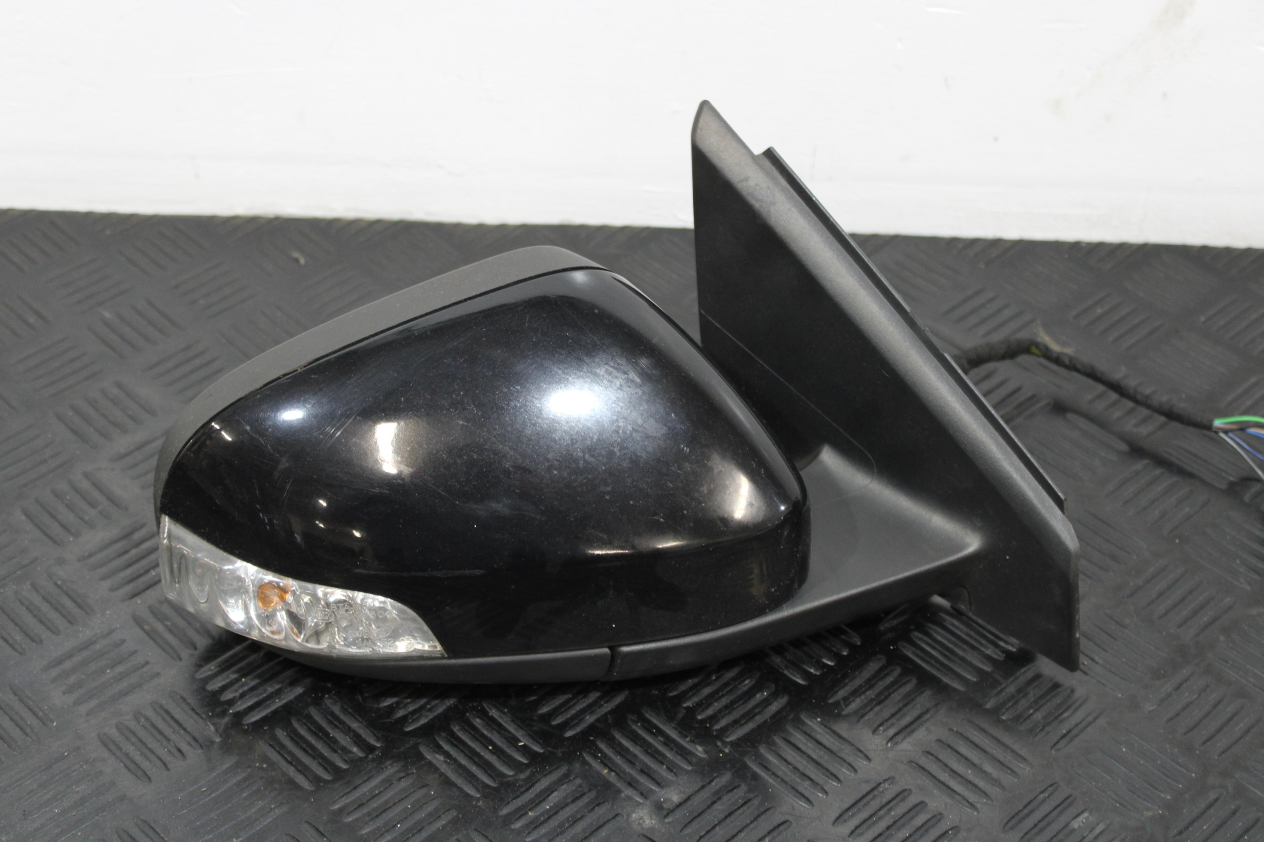 mirror right 6 vertical VOLVO V40 II CROSS COUNTRY