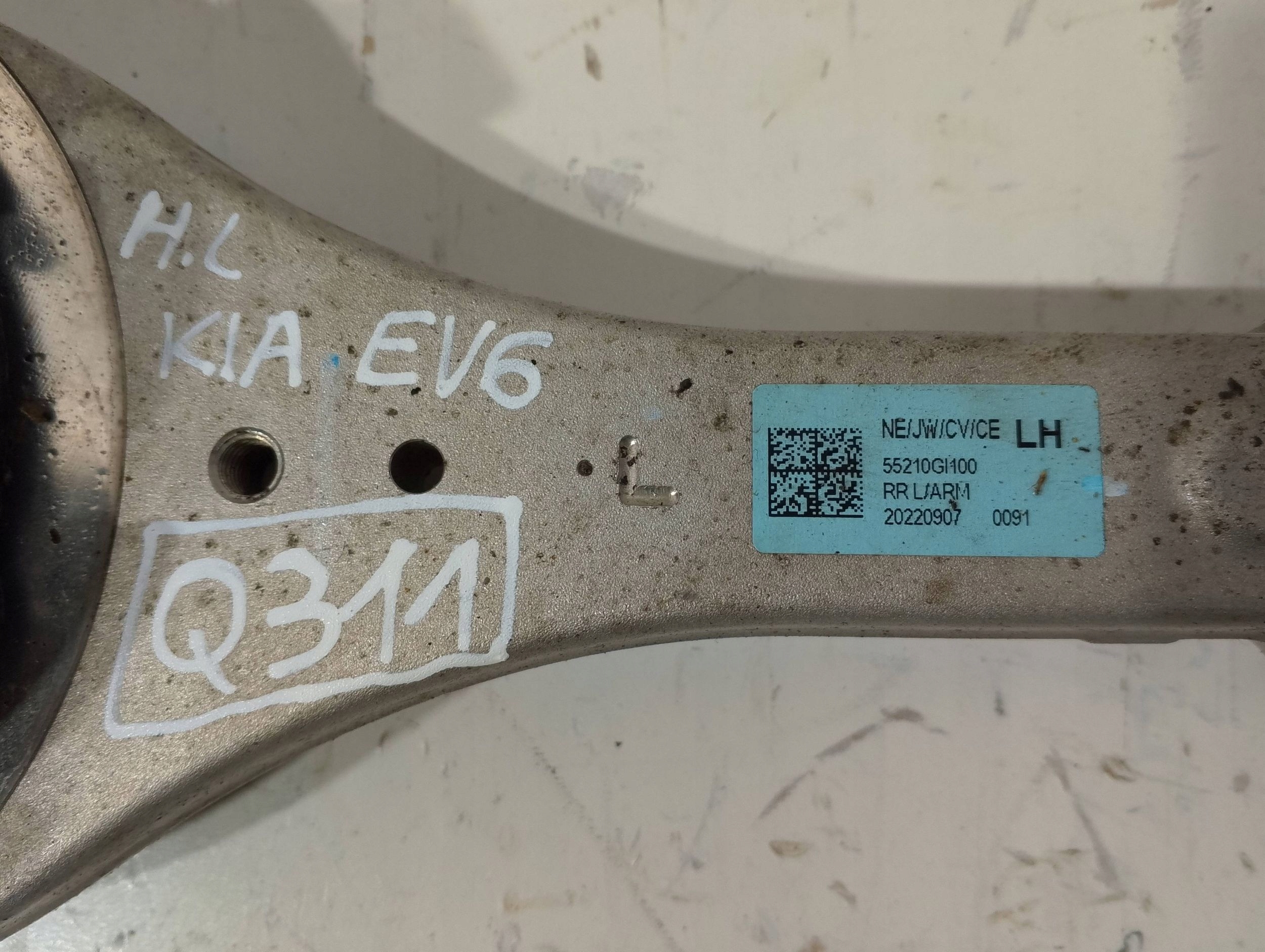 KIA EV6 Querlenker hinten links 55210GI100 (Q311)
