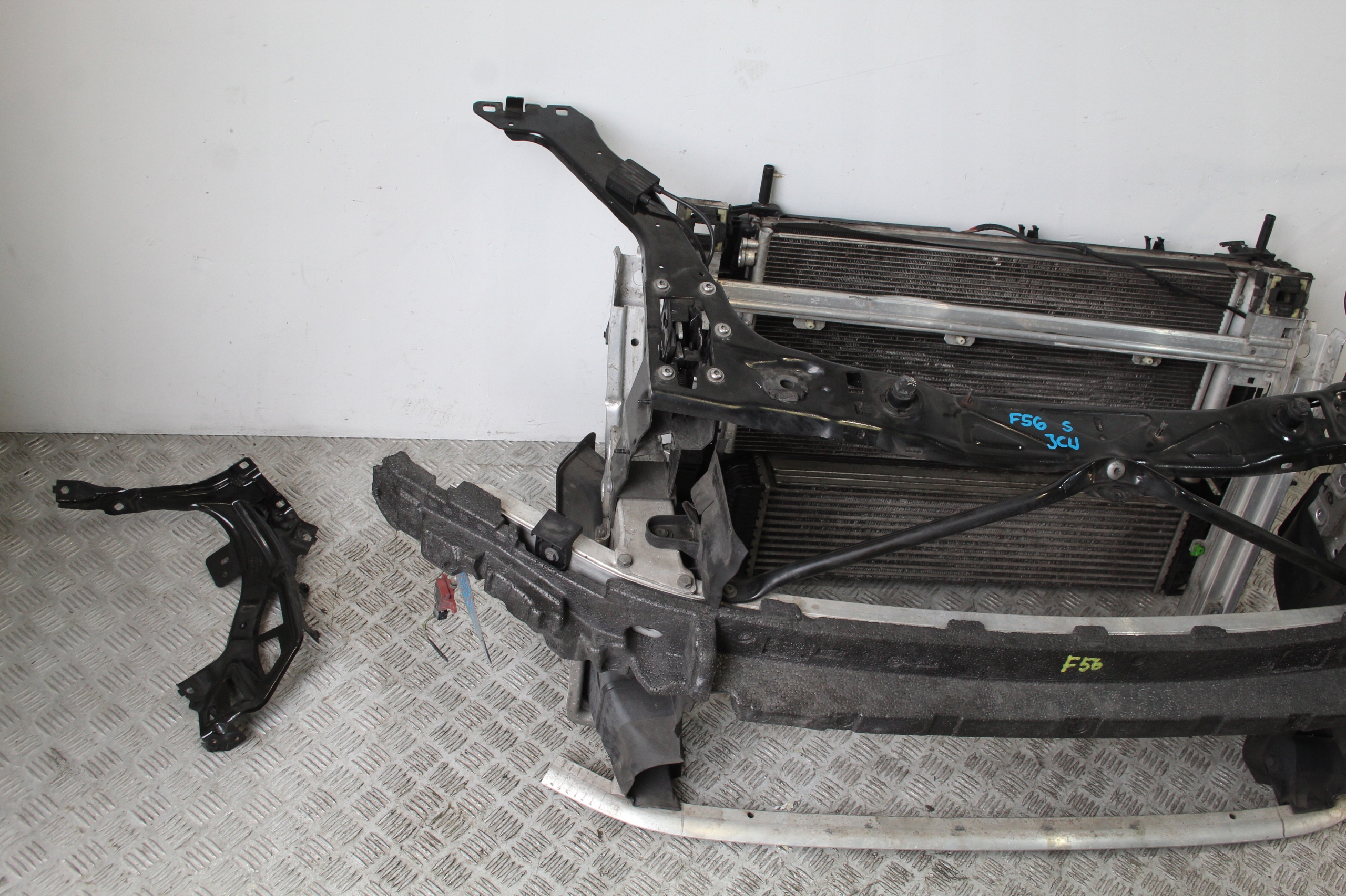 support panel for radiators radiator pillar MINI COOPER F56 JCW F55