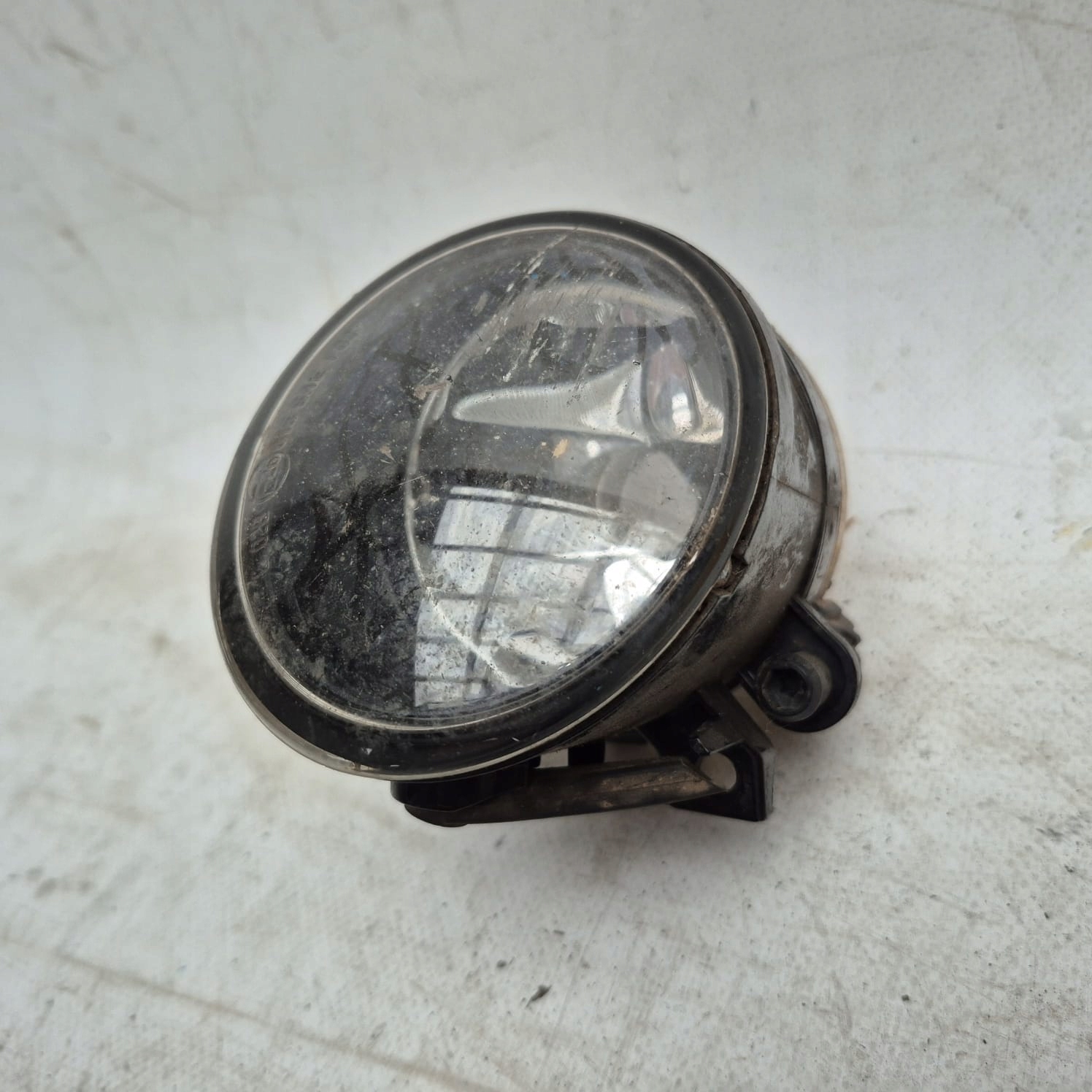 VW TOURAN and EOS fog light left front front 27128700