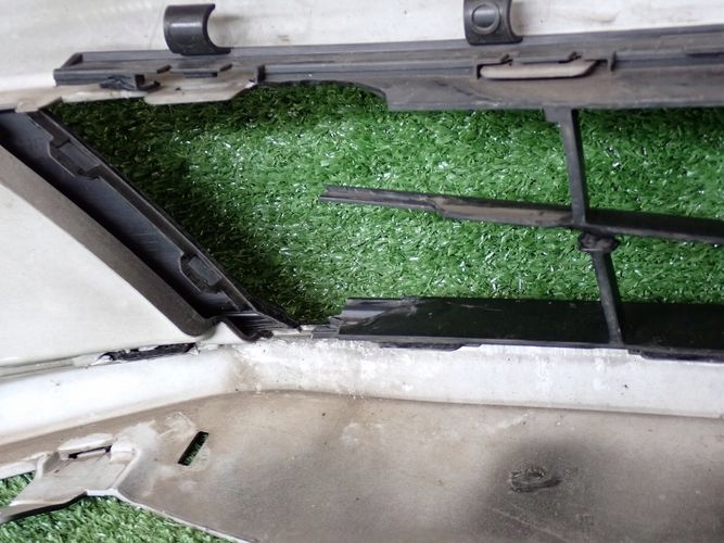 FORD FOCUS MK4 LIFT 21- Frontstoßstange vorne