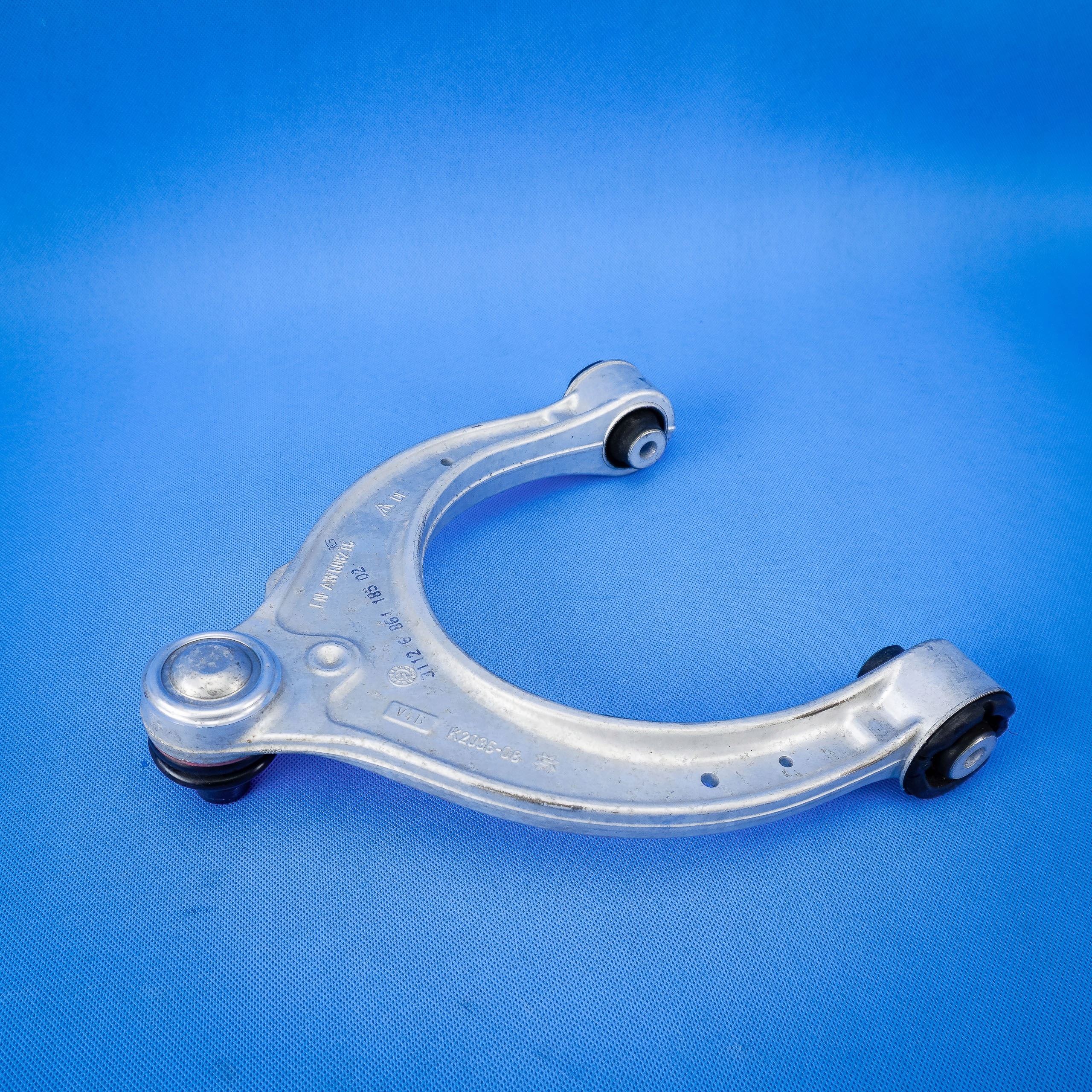 arm front upper left right BMW 5 G30 31106861185 6861185 59km