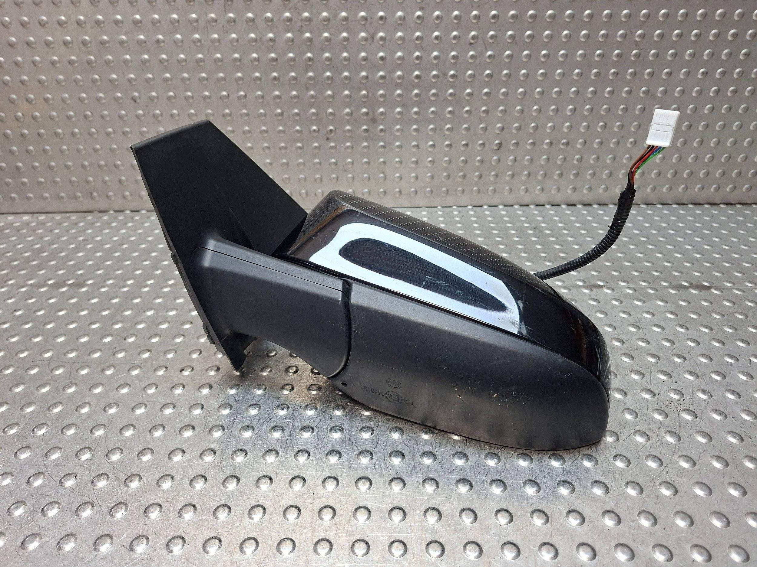 mirror left TOYOTA AYGO II 14- 5 PIN EU