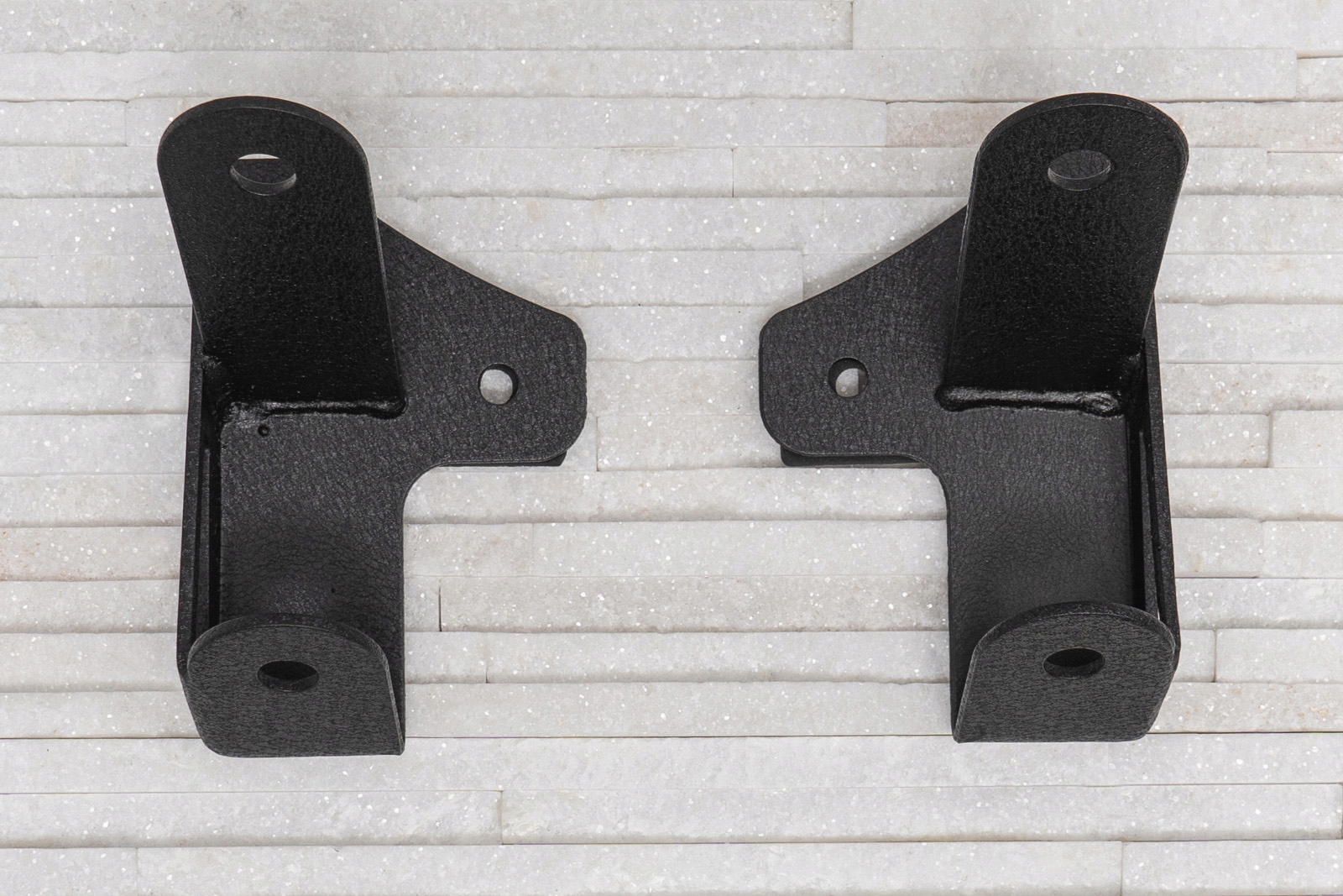 D0508bc04c84b1647dde273e24fc