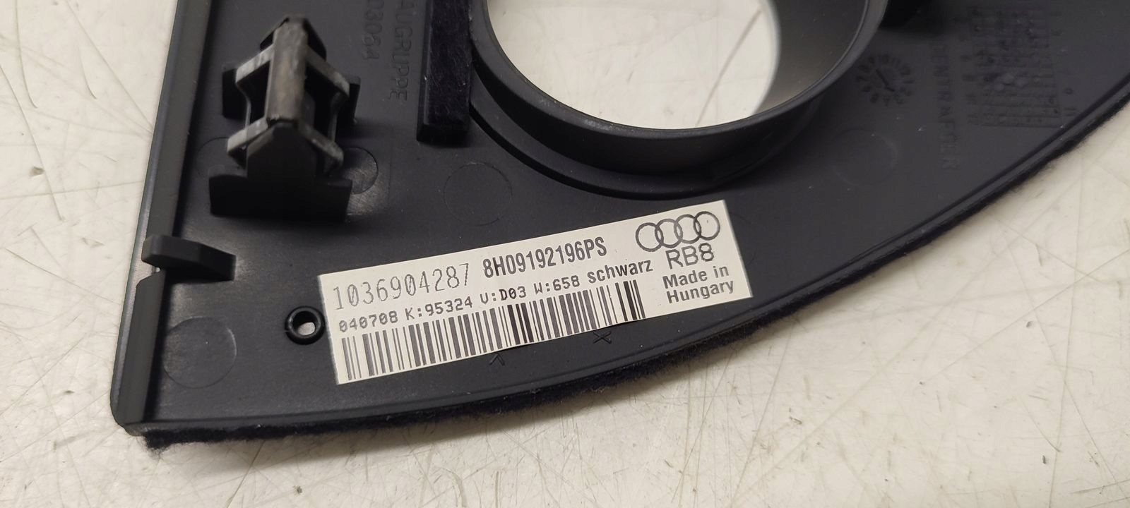 instrument panel frame Audi A4 B7 Cabrio 2,0 TDI