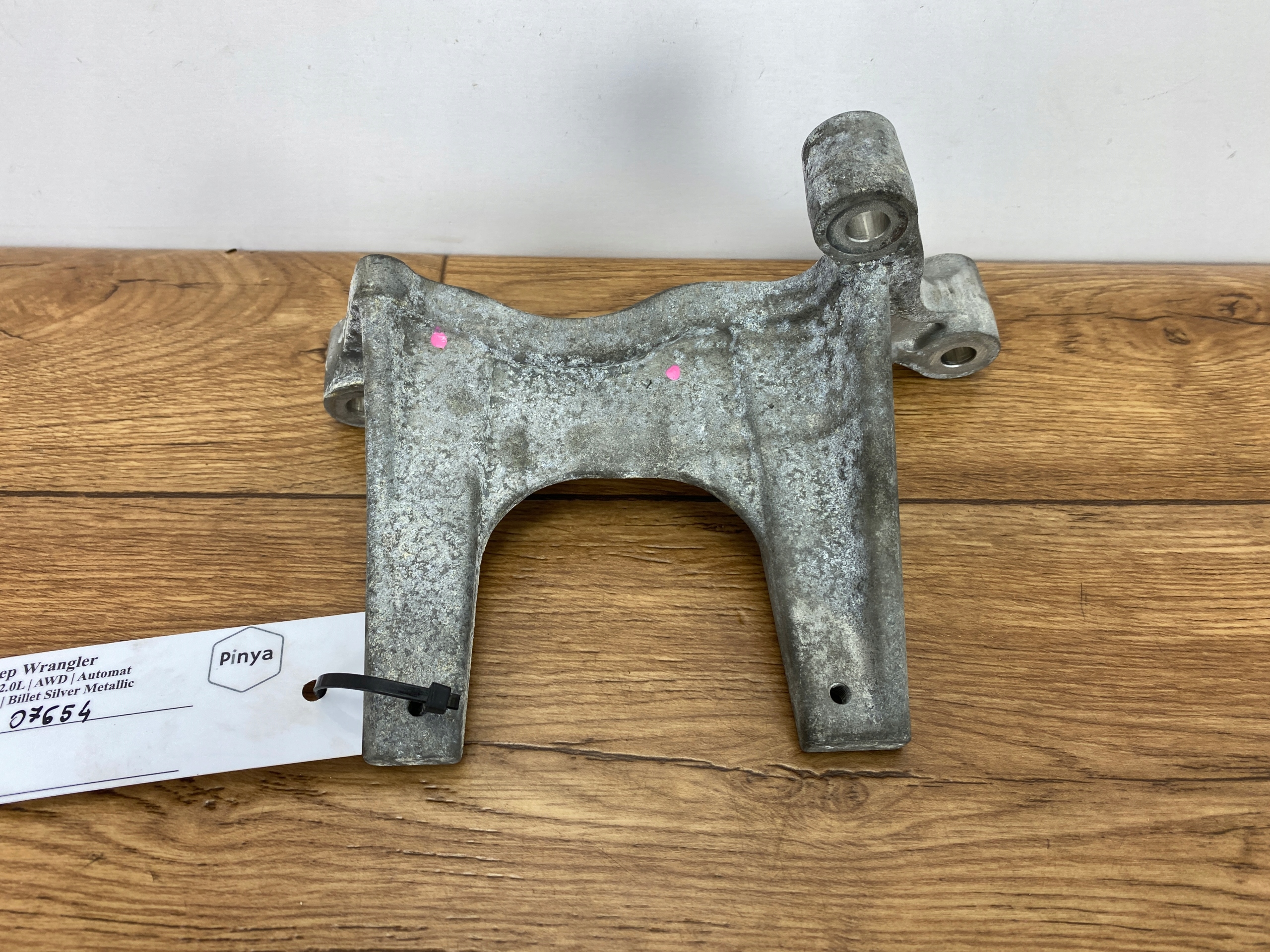 Support Support plaque pompy 2.0T 4xe Jeep Wrangler JL 2018+ USA