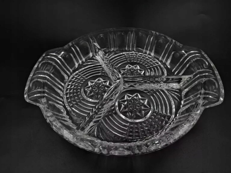 KRYSZTAŁOWA PATERA TRÓJDZIELNA ŚR, 16,5CM