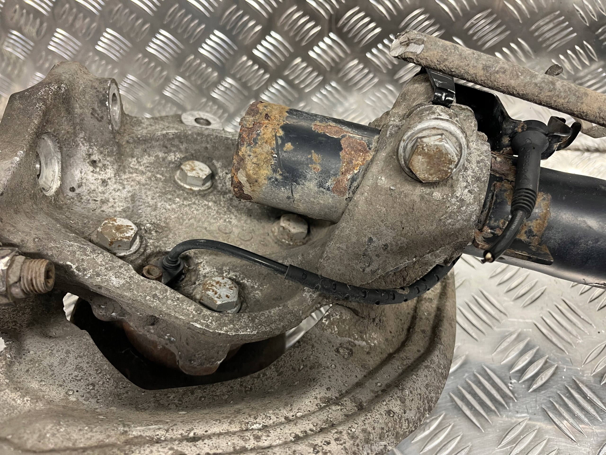 MCPERSON swing left front front BMW E91