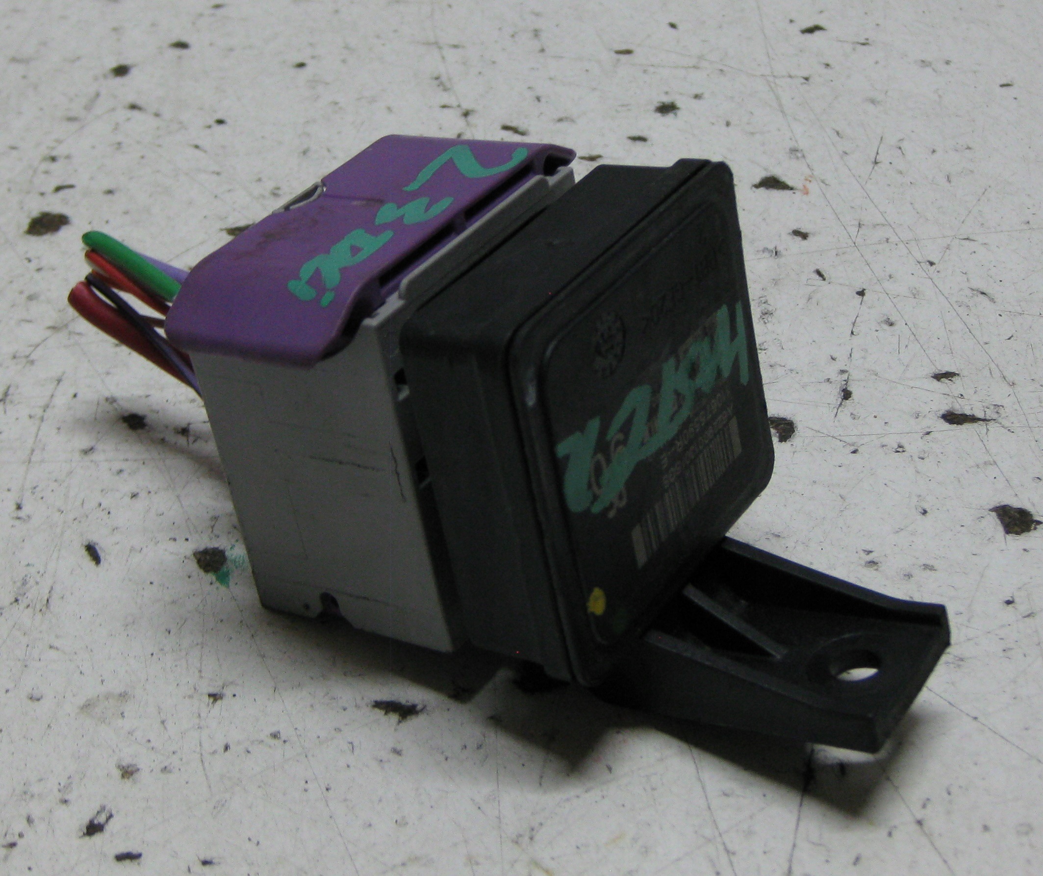 RENAULT MASTER III relay plugs ZAROWYCH 110675590R