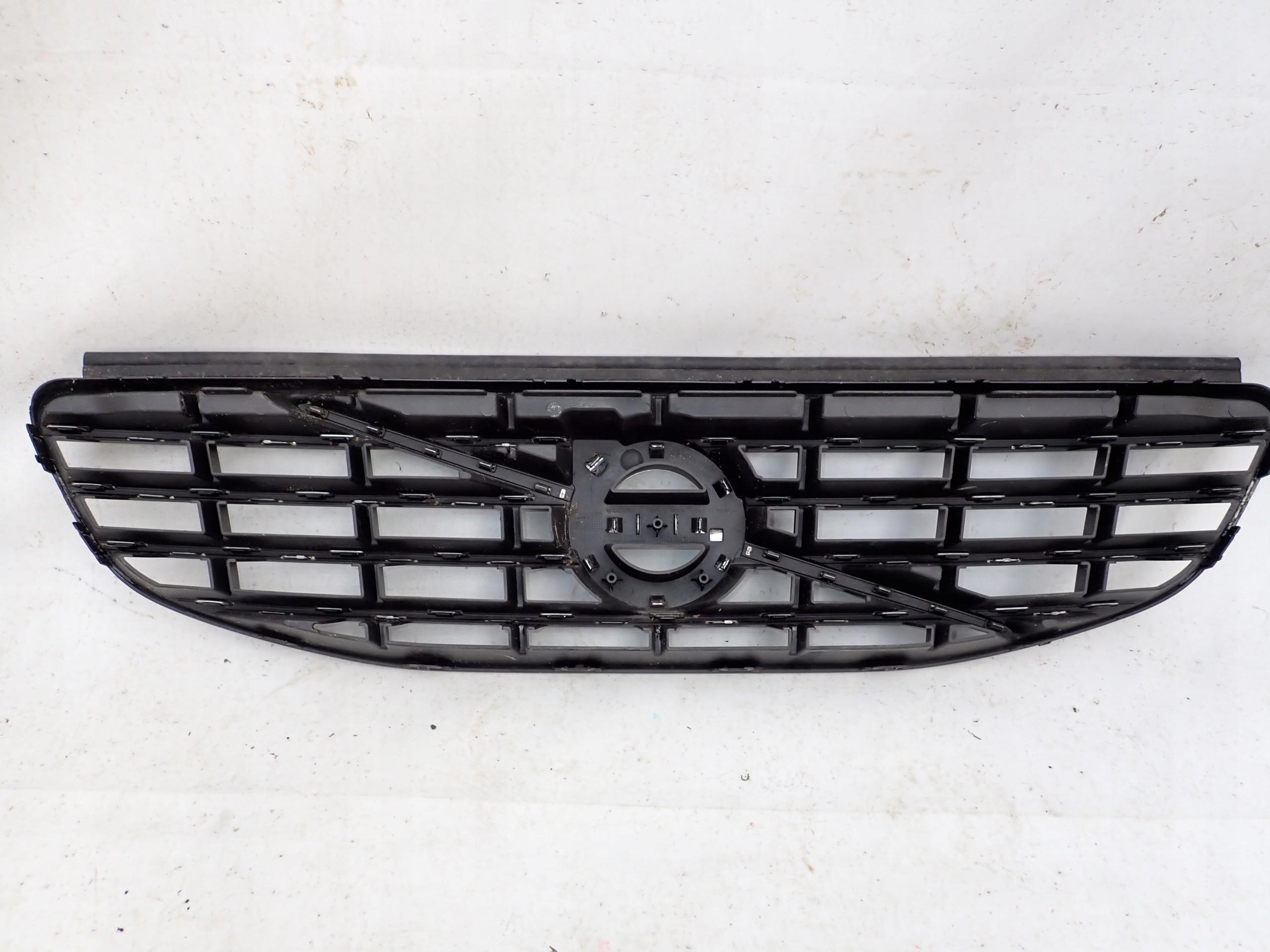 VOLVO XC60 e 1 LIFT 13-17 Griglia GRIGLIA