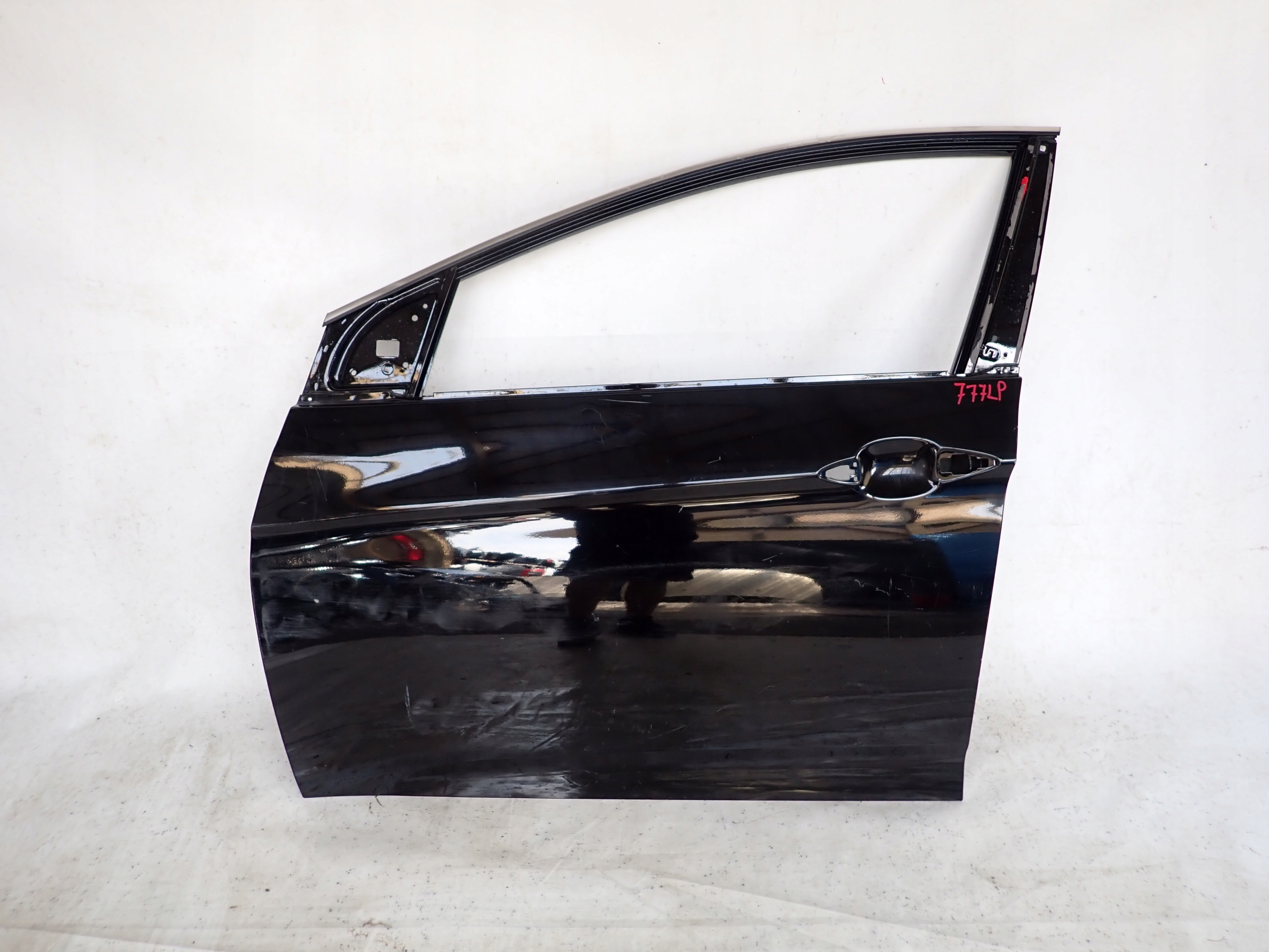 HYUNDAI I40 11- door left front front