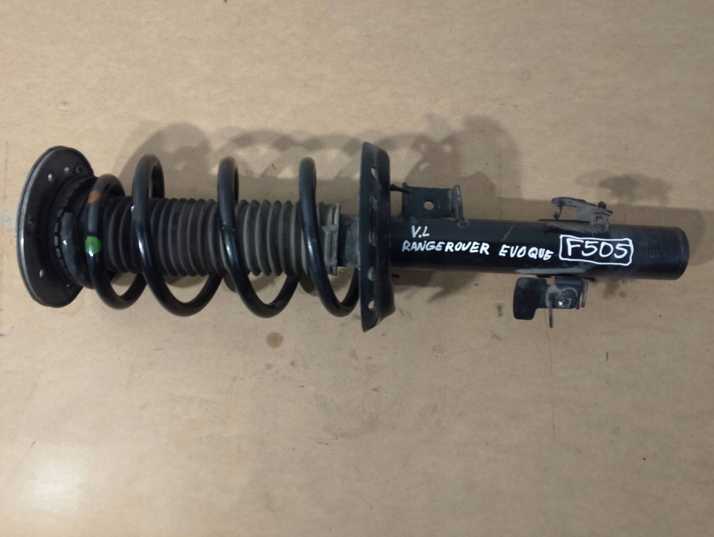 RANGE ROVER EVOQUE L550 shock absorber front left GJ32-18K001-GA (F505)