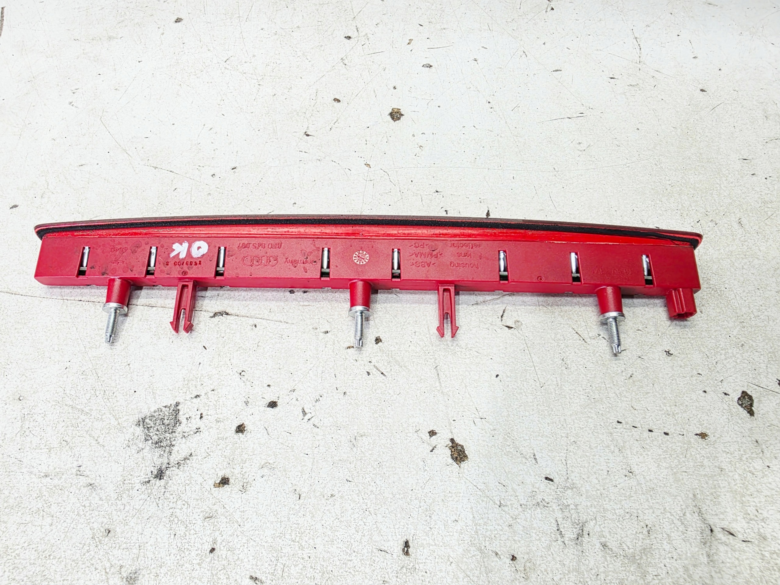 TRZECIE Leuchte STOP AUDI A5 8F CABRIO 8F0945097